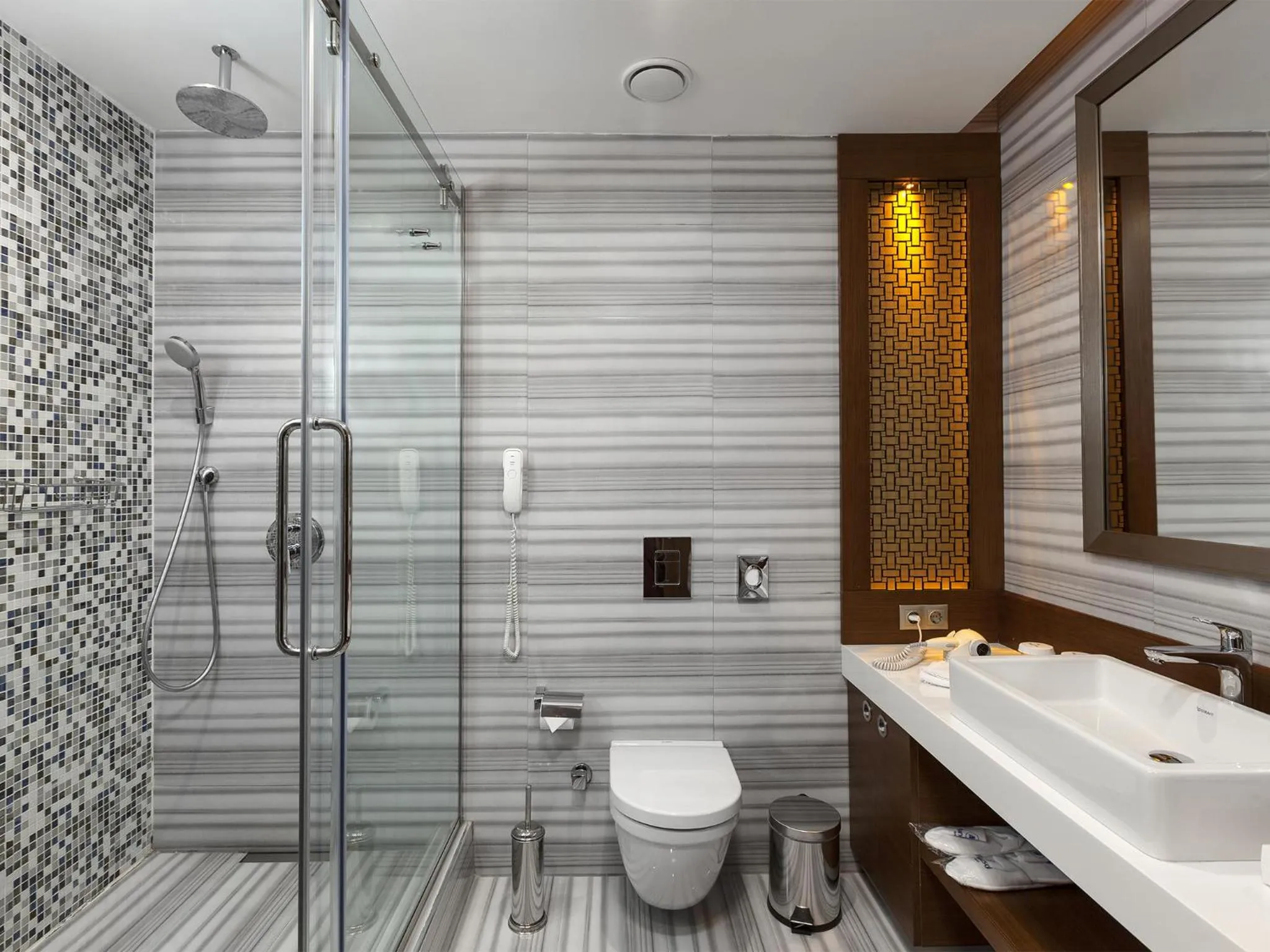 Toilet in Manesol Boutique Galata