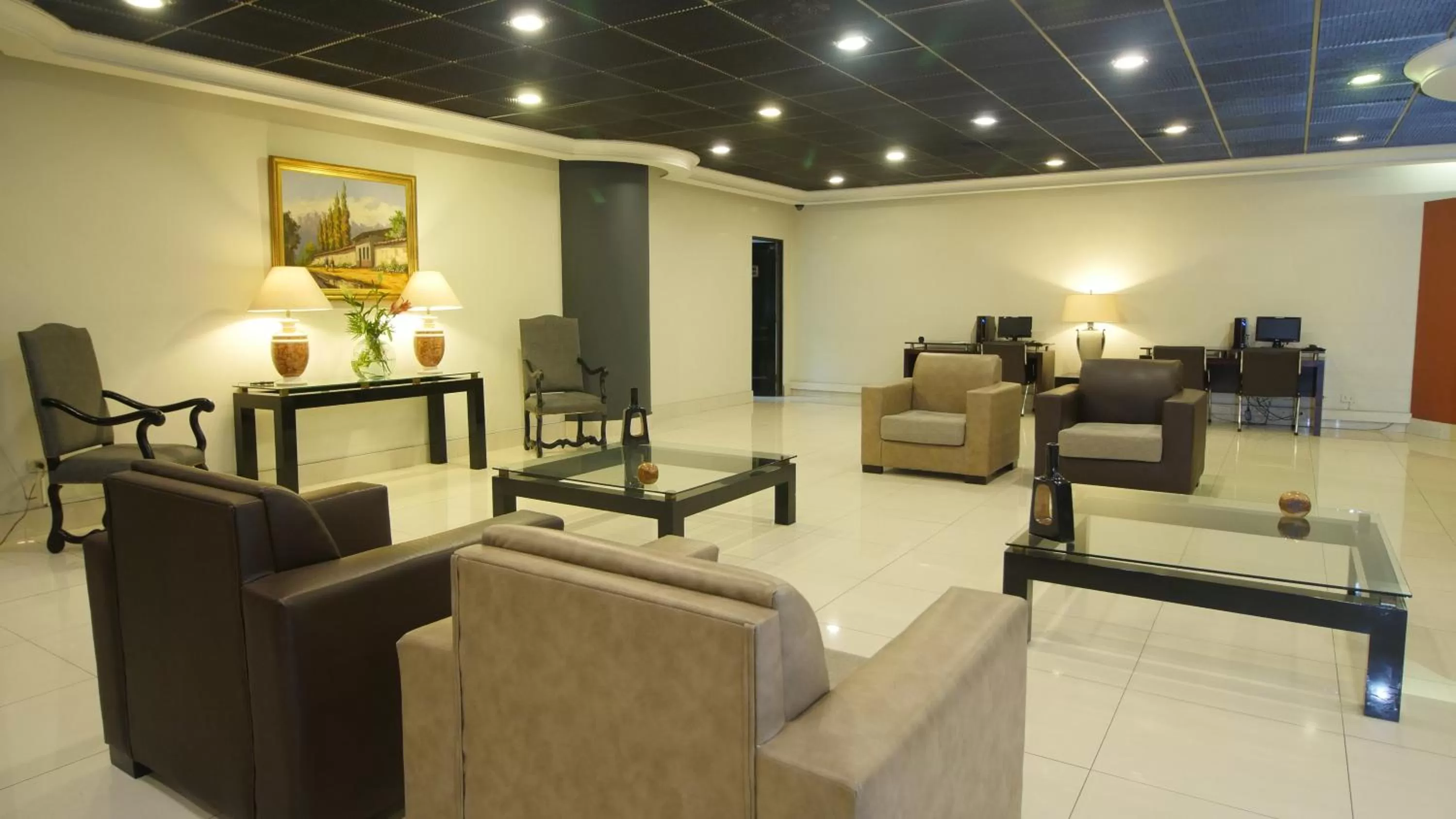Lobby or reception in Hotel Diego de Almagro Santiago Centro