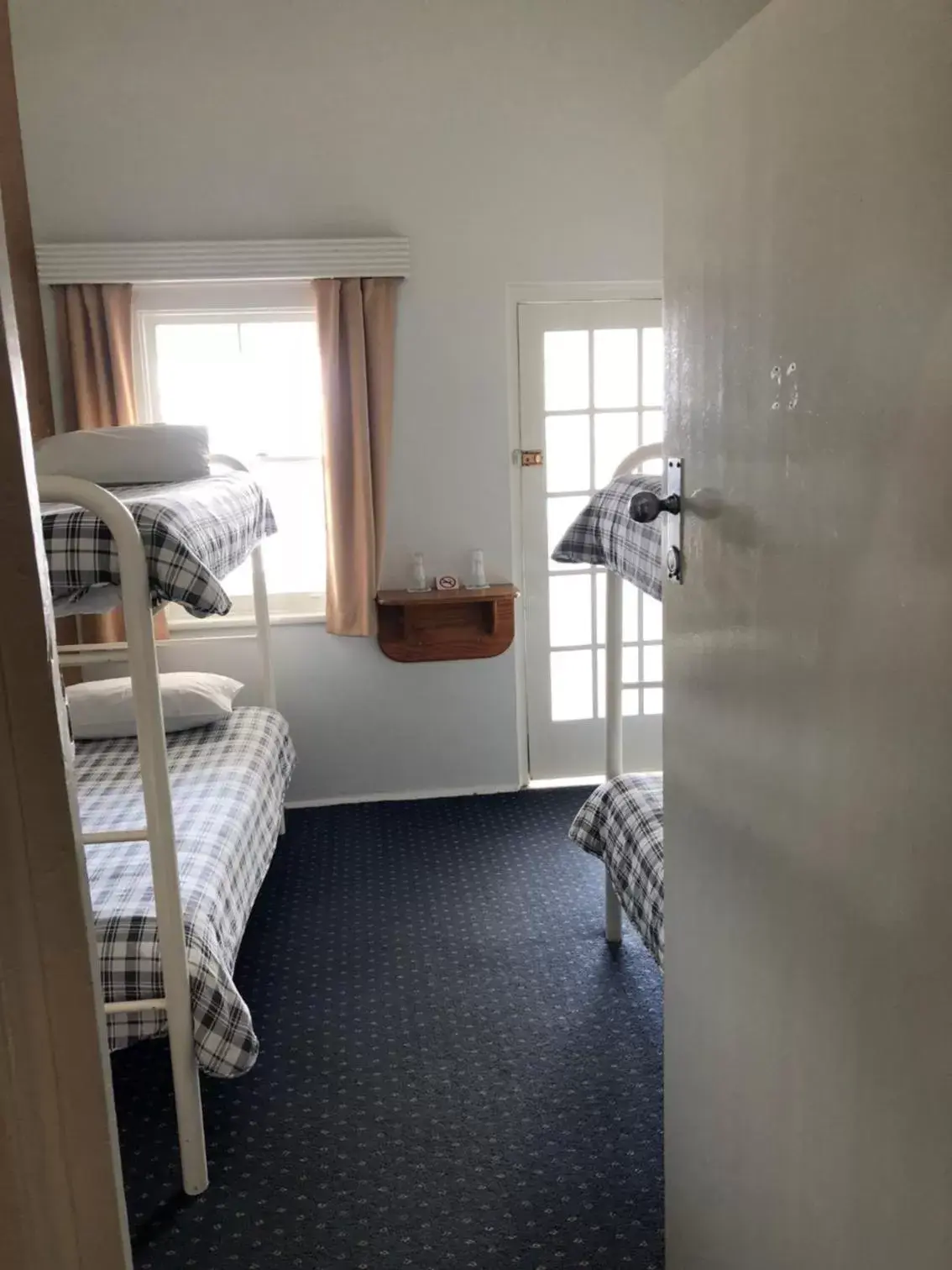 Budget Bunk Room with Shared Bathroom, No ensuite 18+ Adults Only in Pacific Hotel Yamba