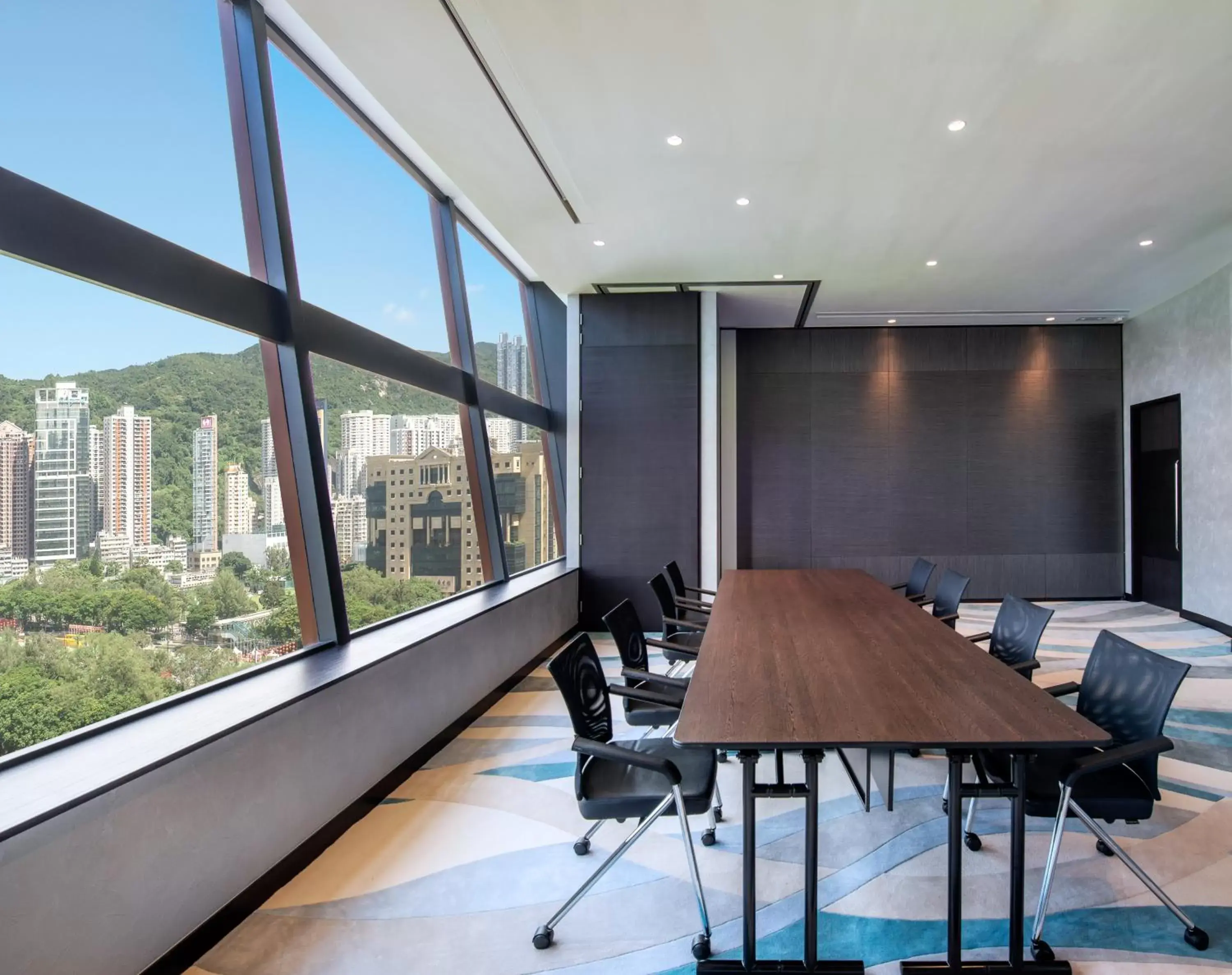 Meeting/conference room, Balcony/Terrace in The Park Lane Hong Kong, a Pullman Hotel