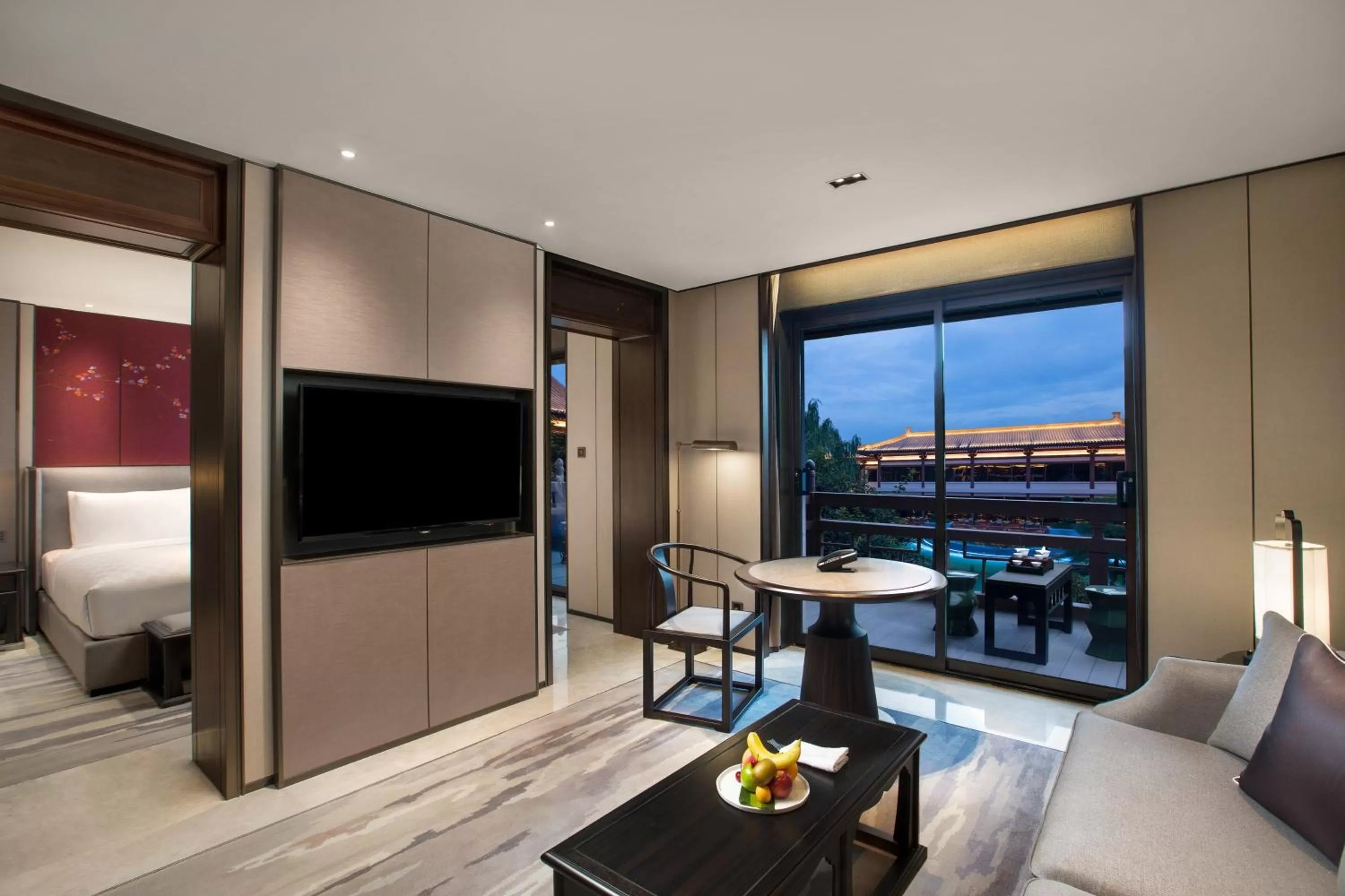 Photo of the whole room in HUALUXE Xi'an Tanghua by IHG