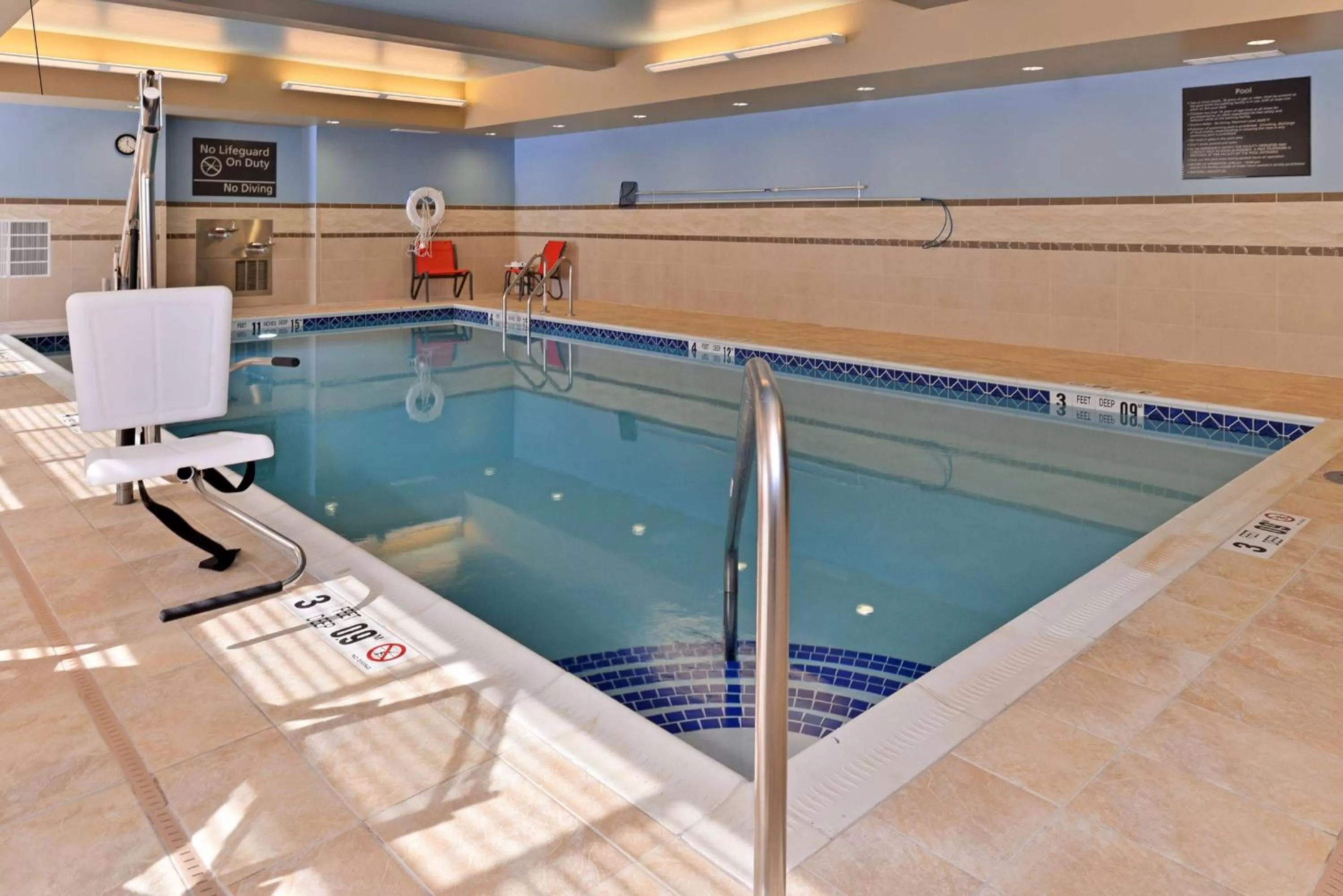 Pool view in Hampton Inn Potsdam