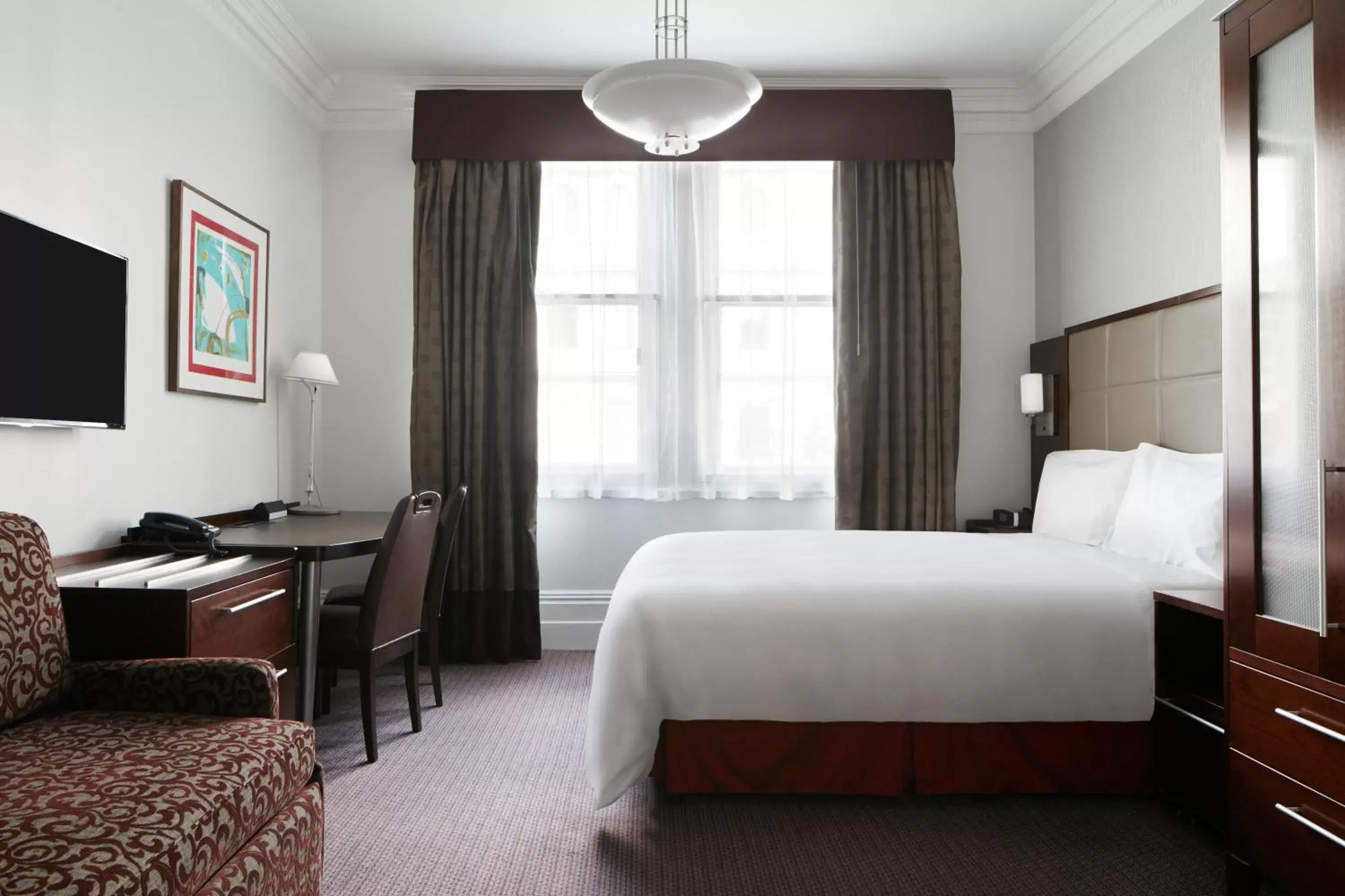 Bedroom in Club Quarters Hotel Trafalgar Square, London