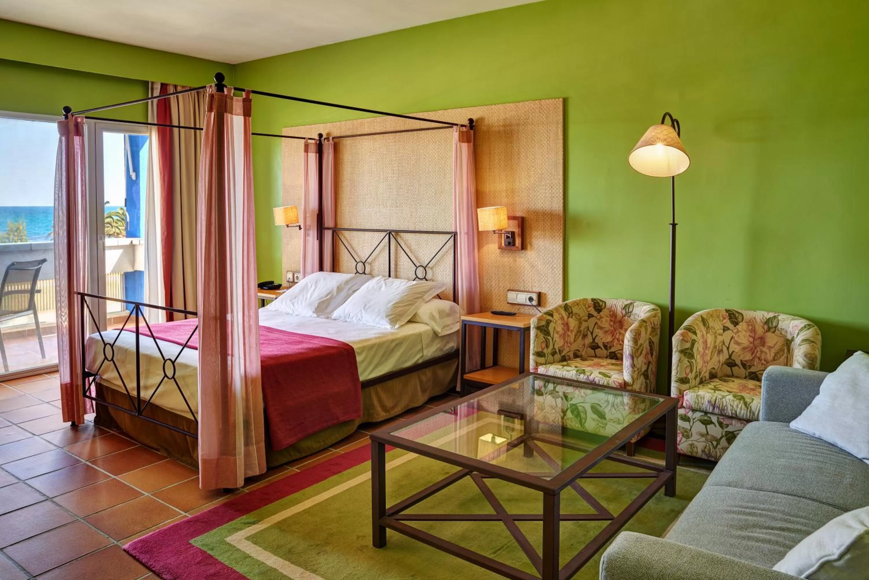 Photo of the whole room in Parador de Benicarló