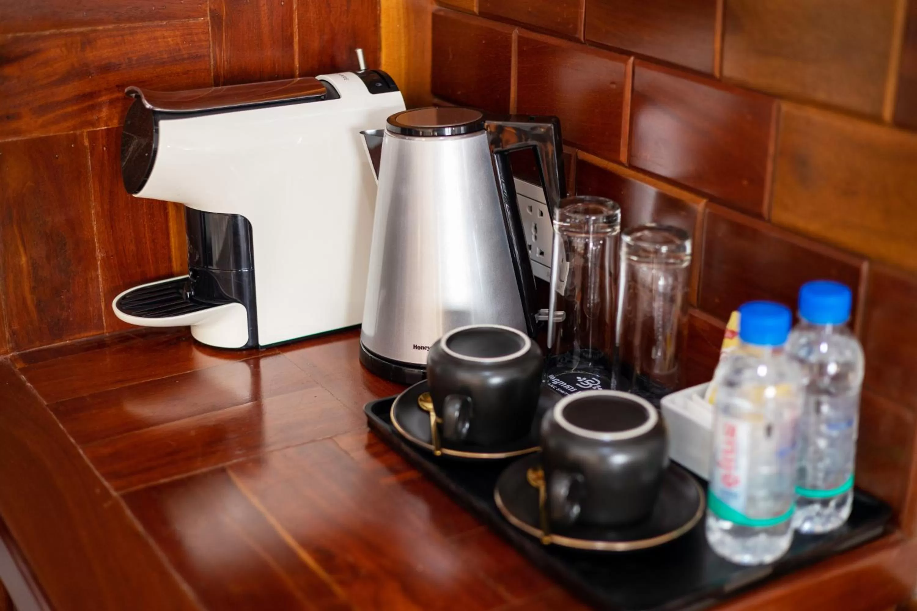 Coffee/tea facilities in Blanc Smith Hotel