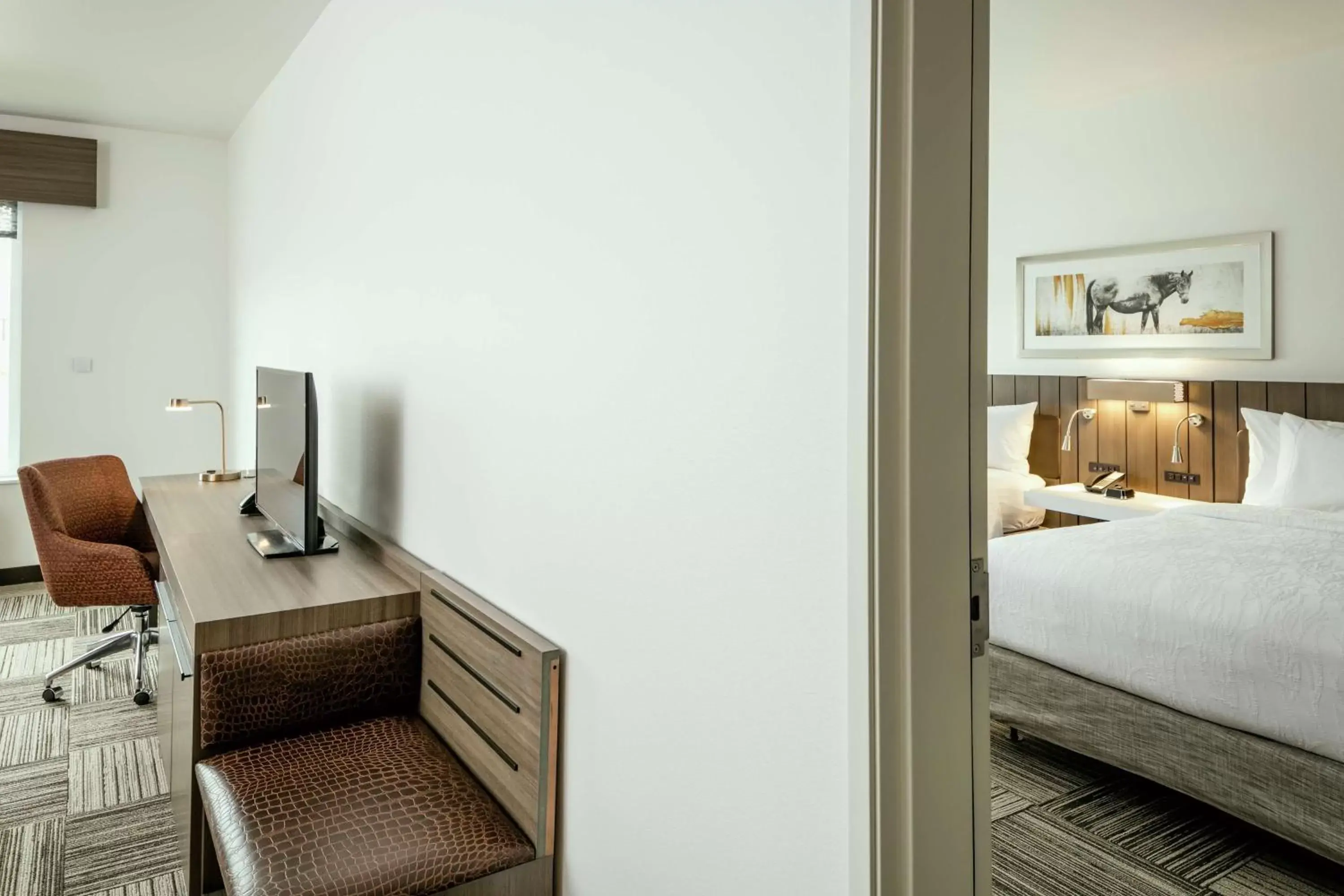 Bedroom, Bed in Hilton Garden Inn Wenatchee, Wa