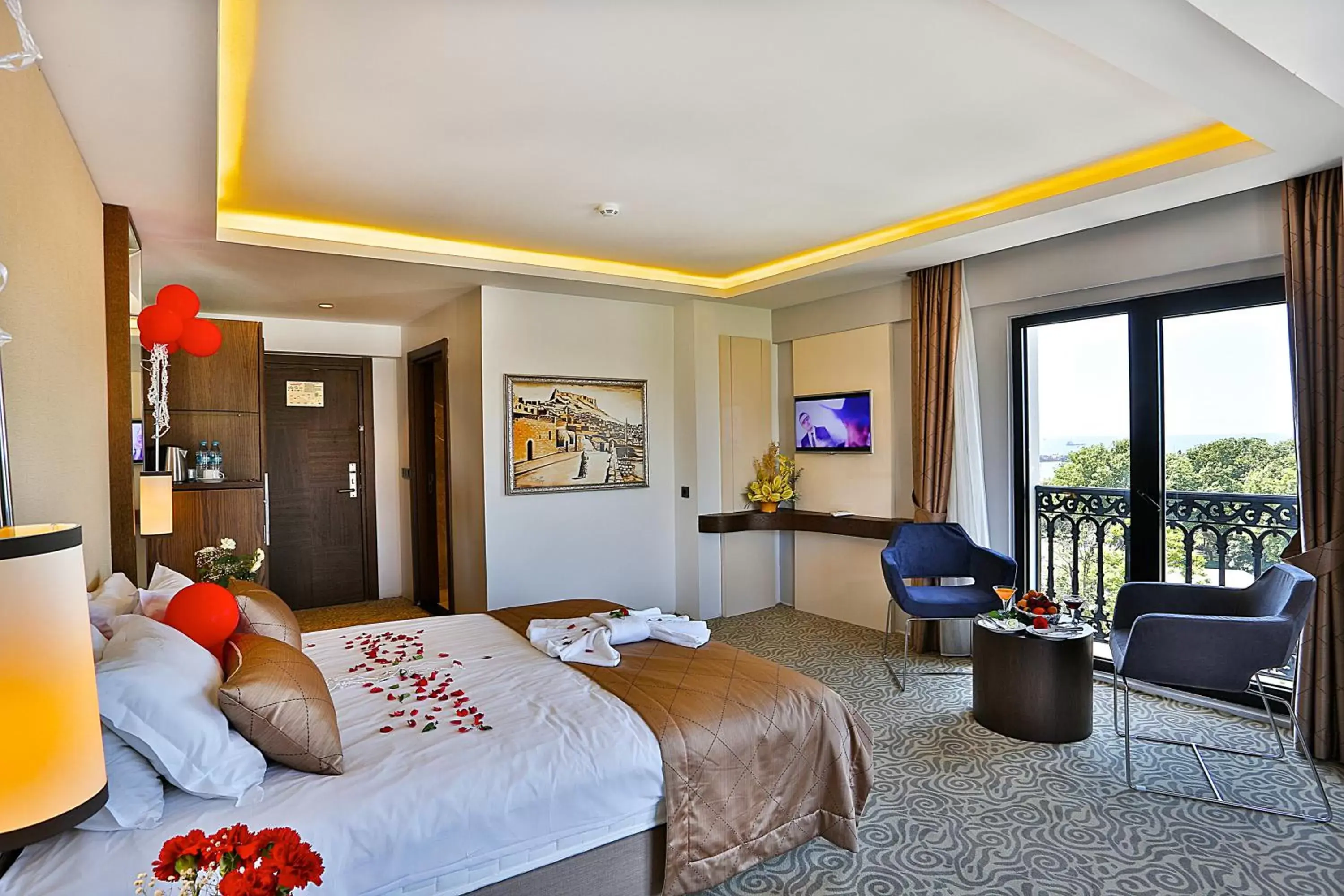 Bed in Grand Sagcanlar Hotel