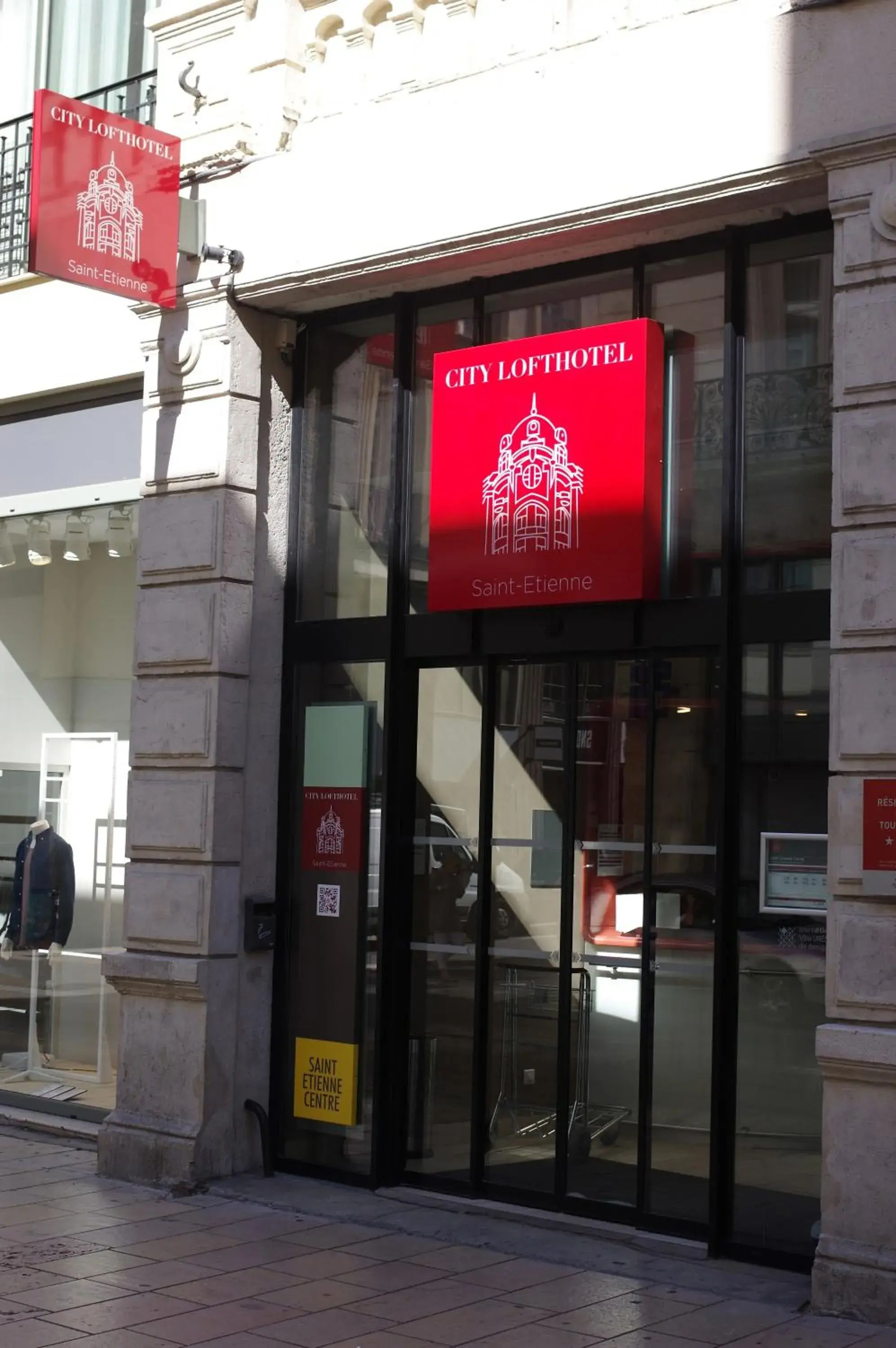 Facade/entrance in City Lofthotel Saint-Etienne