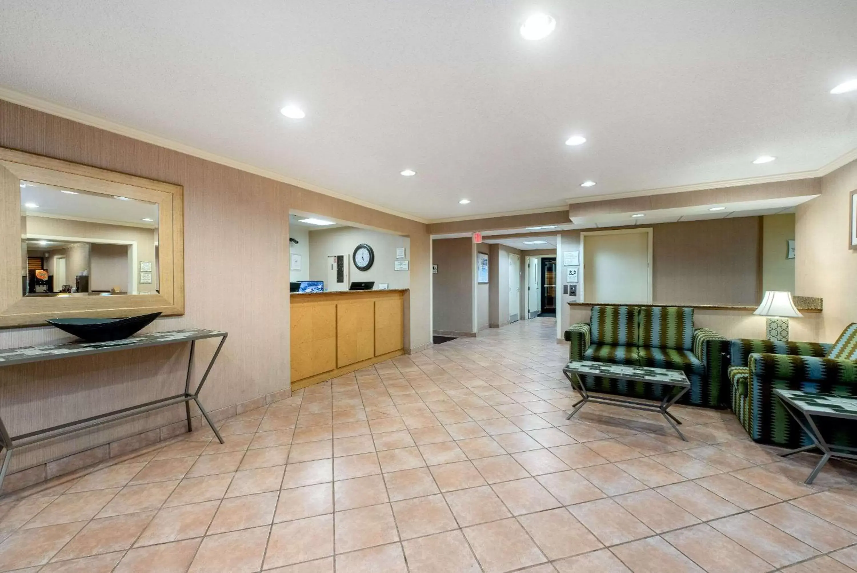 Lobby or reception in La Quinta by Wyndham Mansfield OH Lobby or reception in La Quinta by Wyndham Mansfield OH