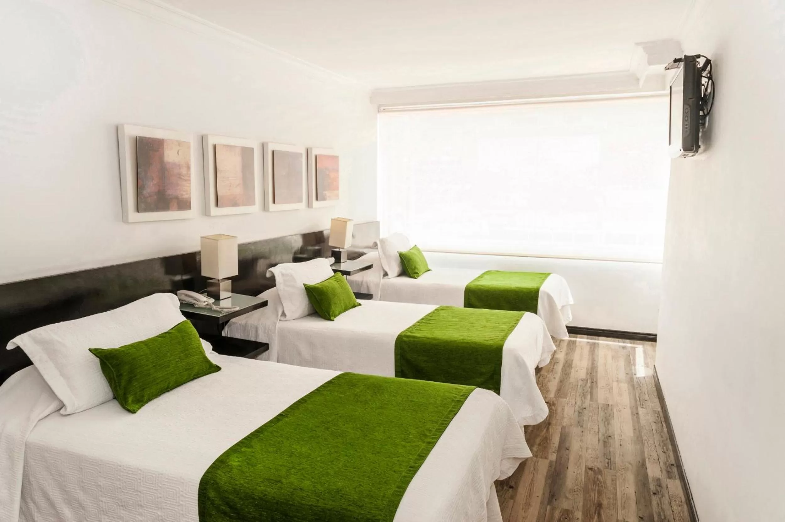 Photo of the whole room, Bed in Hotel Bogota Virrey