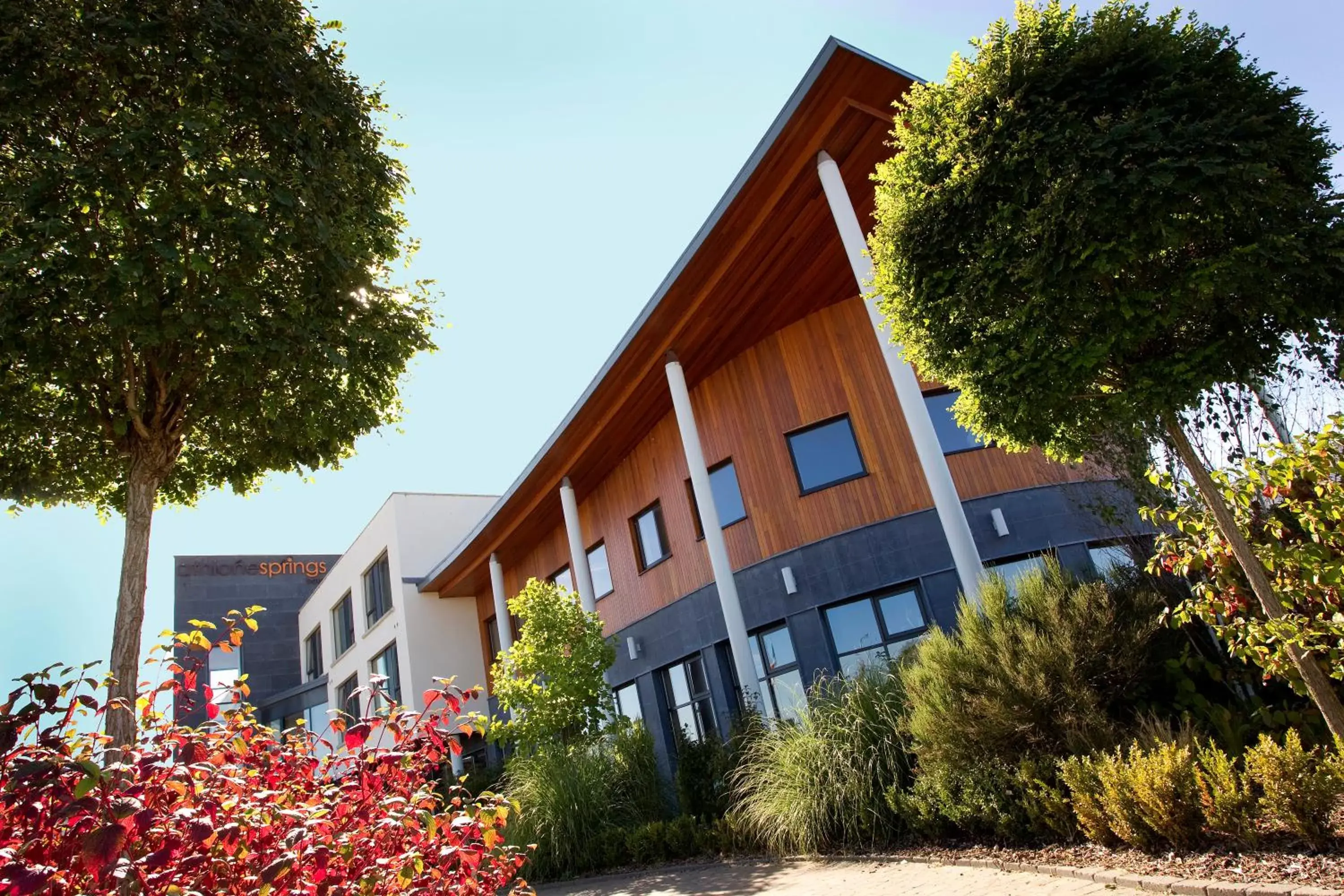 Facade/entrance, Property Building in Athlone Springs Hotel