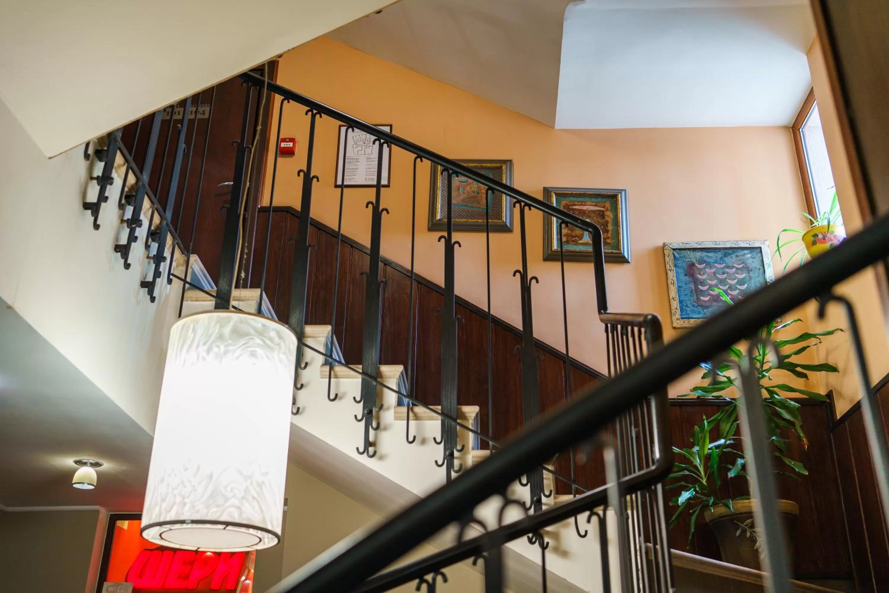 Property building in Hotel Ego - Free Parking - Top Central Location