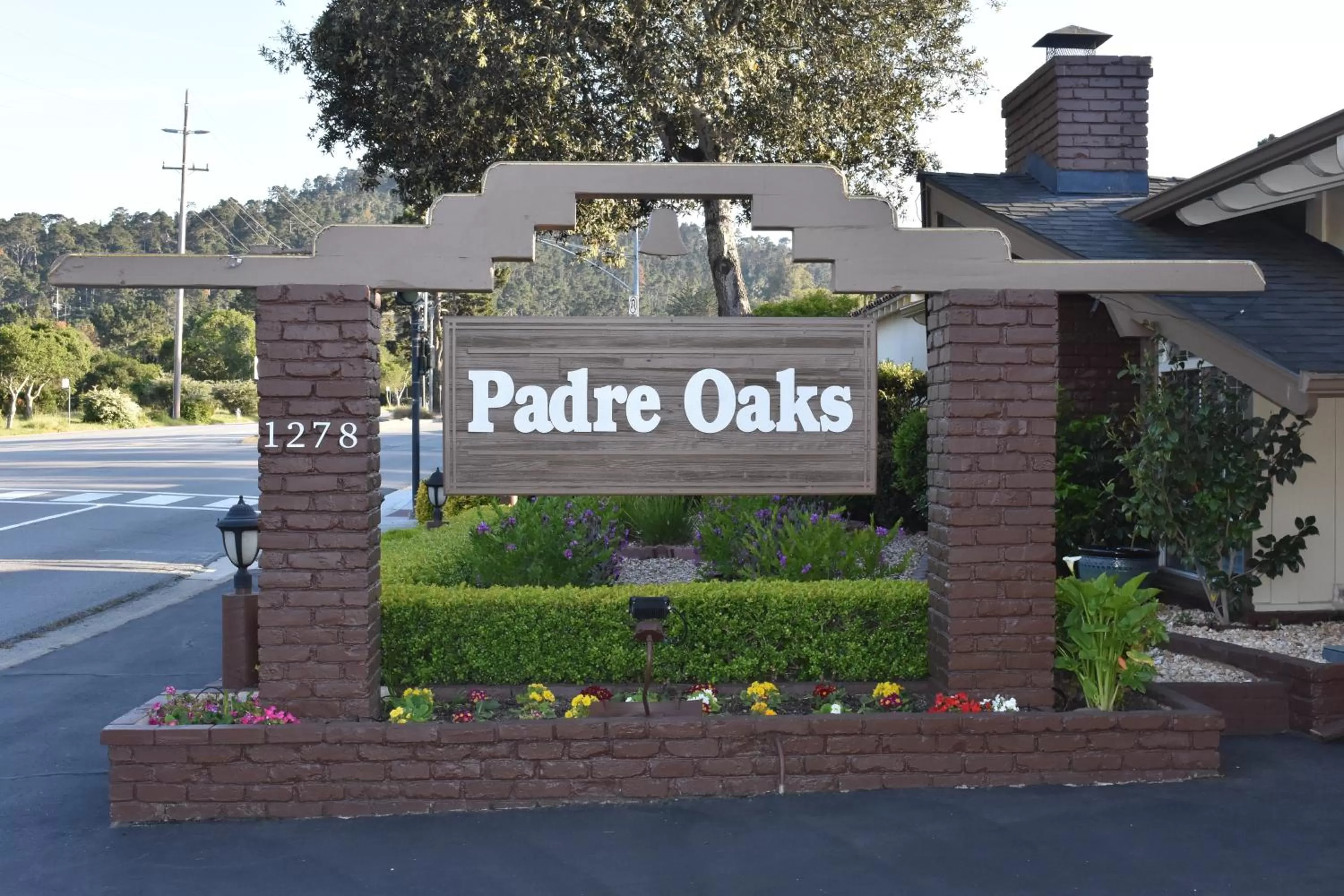 Property logo or sign in Padre Oaks
