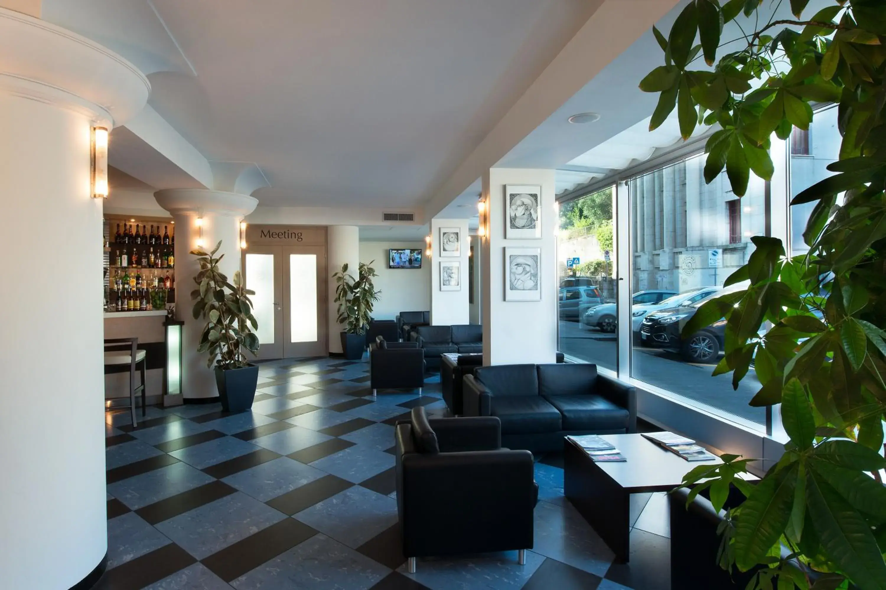 Lobby or reception, Lounge/Bar in CDH Hotel La Spezia
