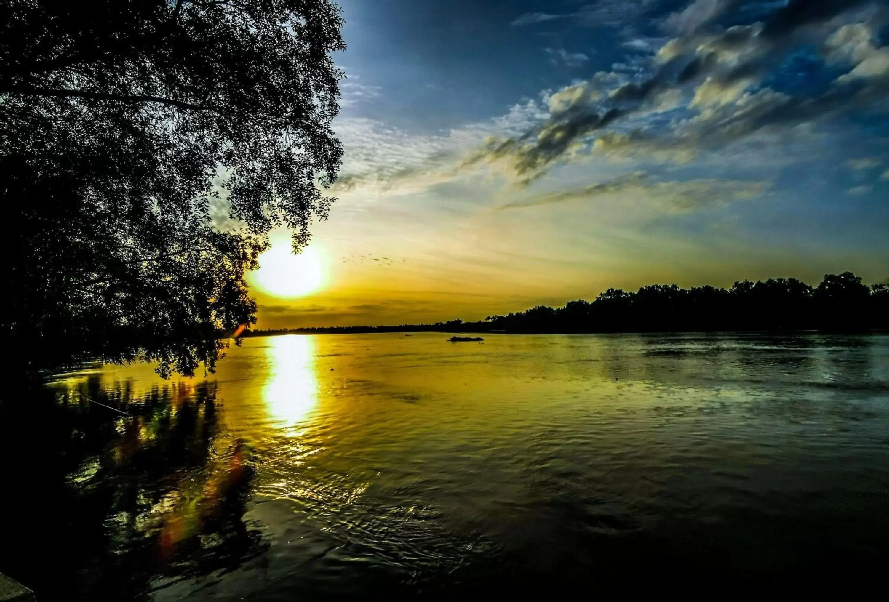 Lake view in Sabak Awor Resort