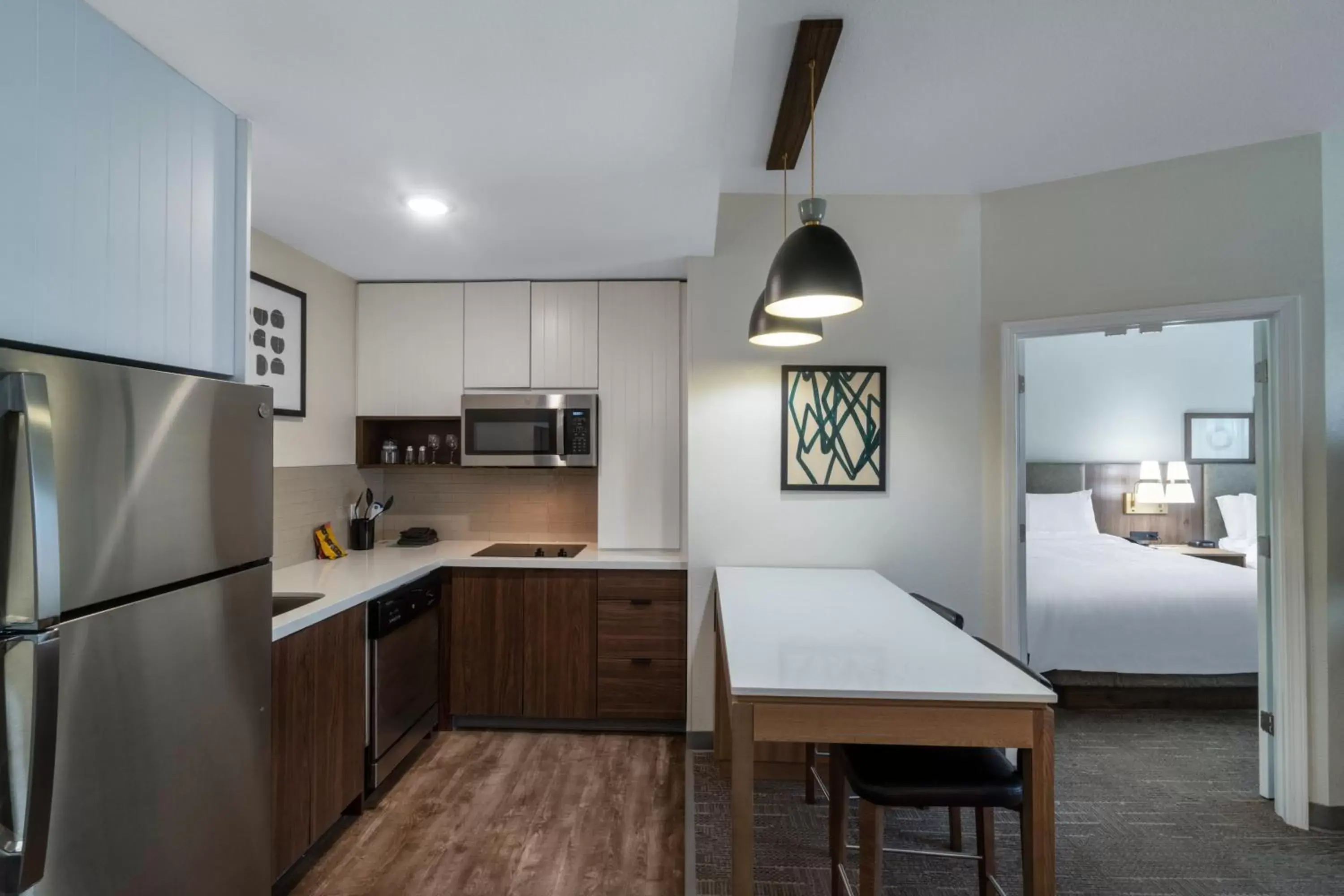 Photo of the whole room, Kitchen/Kitchenette in Staybridge Suites - Flowood - NW Jackson, an IHG Hotel