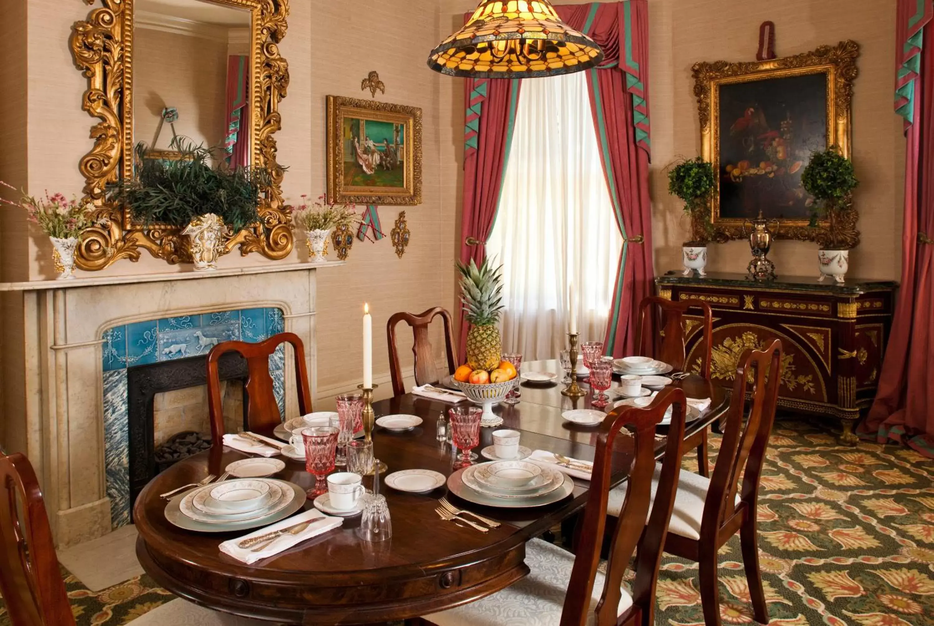 Restaurant/places to eat in Devereaux Shields House Restaurant/places to eat in Devereaux Shields House