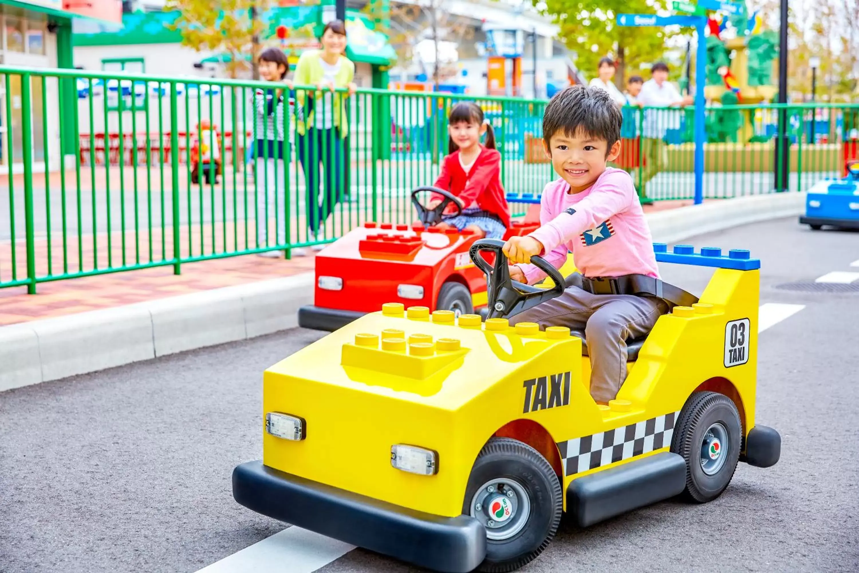 Children in LEGOLAND Japan Hotel