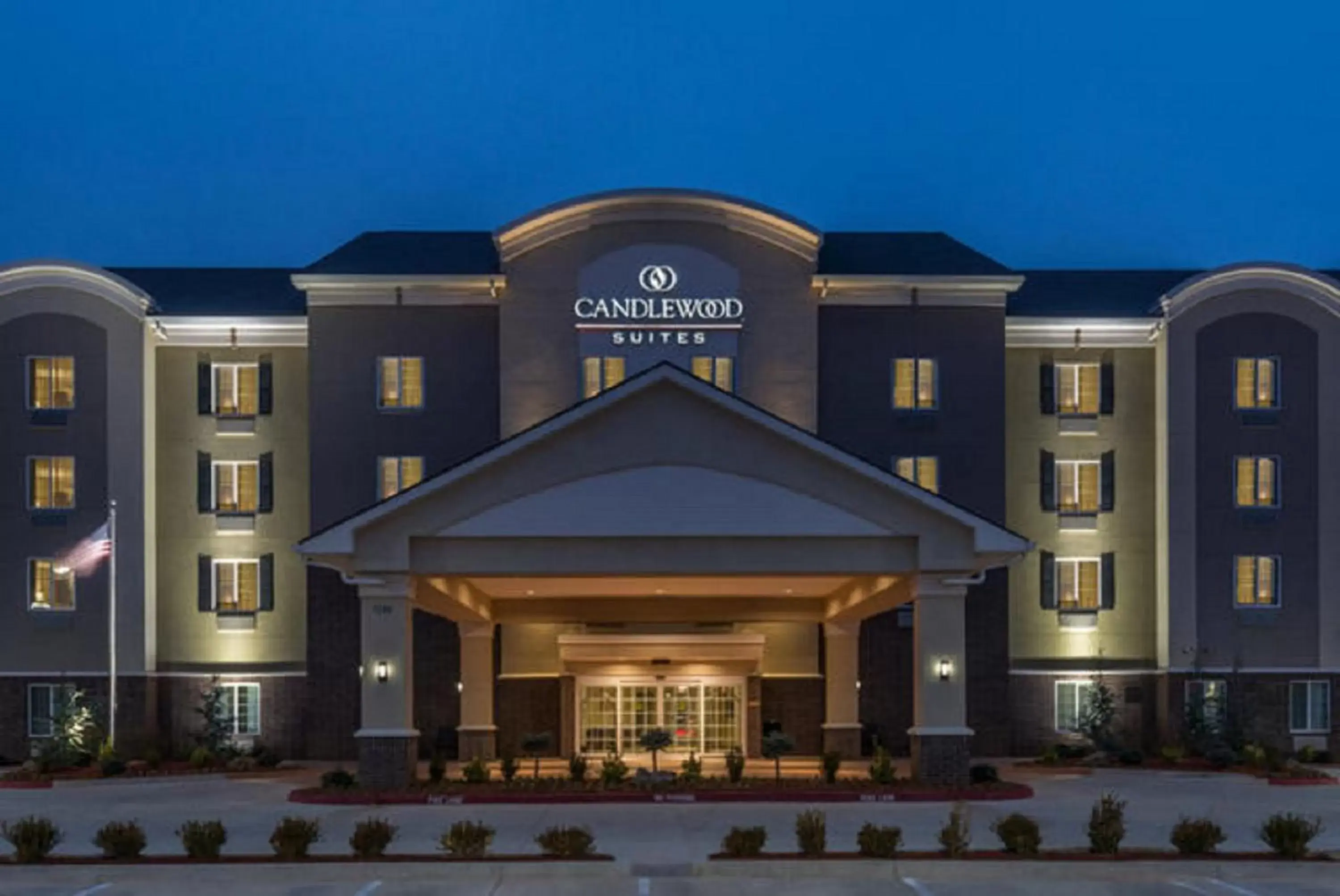 Property building in Candlewood Suites Del City by IHG Property building in Candlewood Suites Del City by IHG