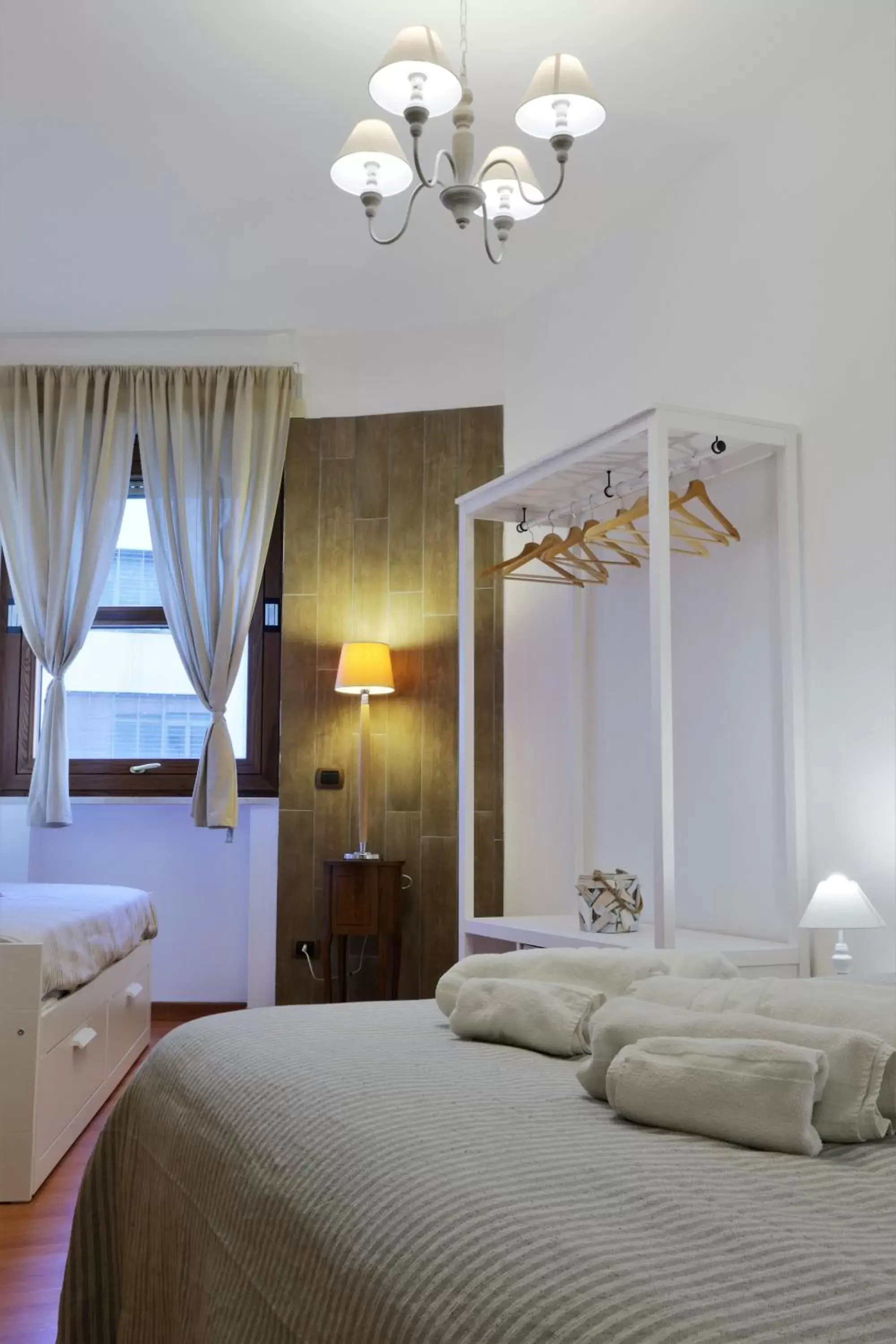 Photo of the whole room, Bed in Napoli Vesuvio Apartments by Dimorra