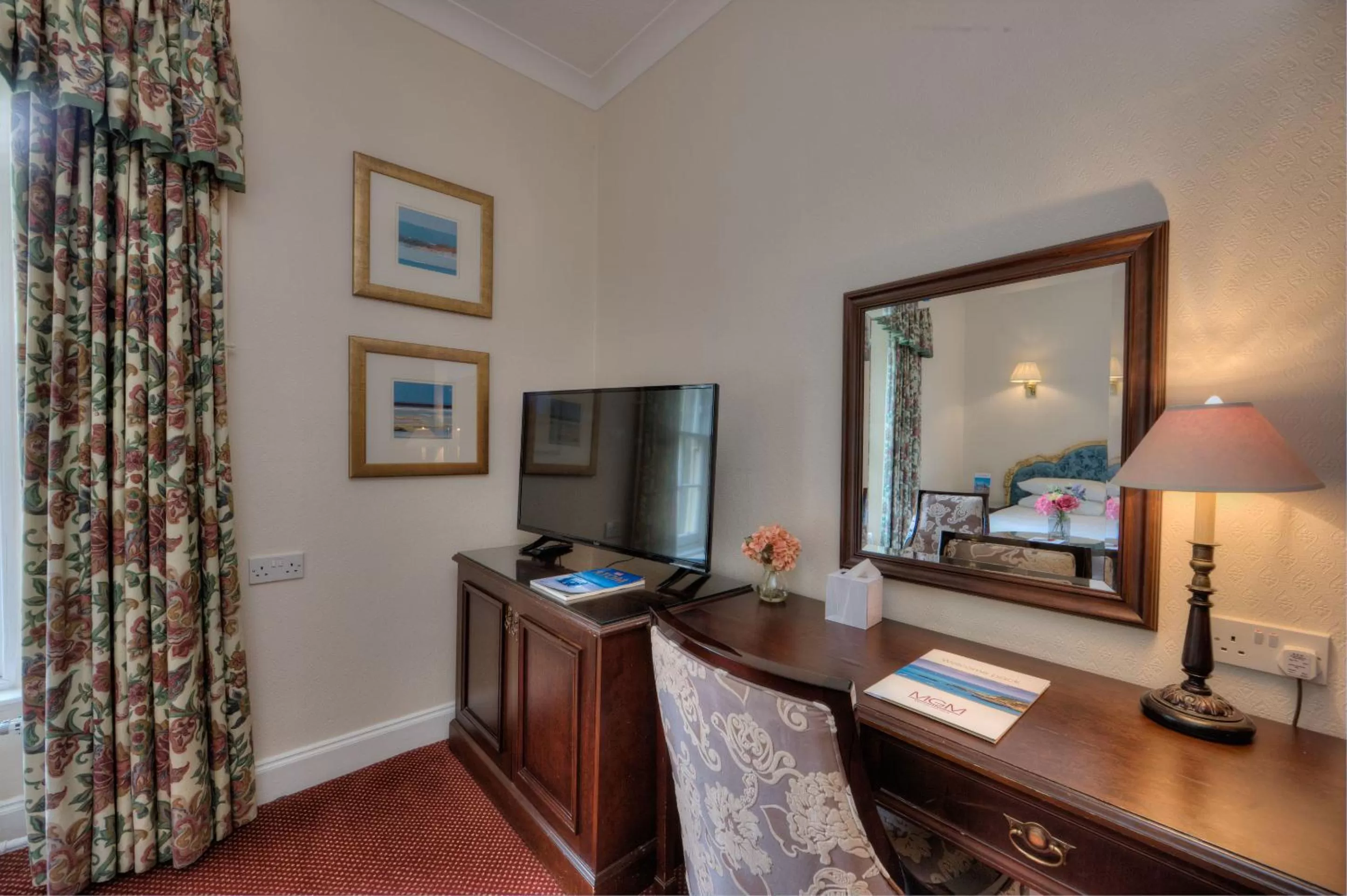 Bedroom, Bed in Muthu Newton Hotel (Near Inverness Airport)