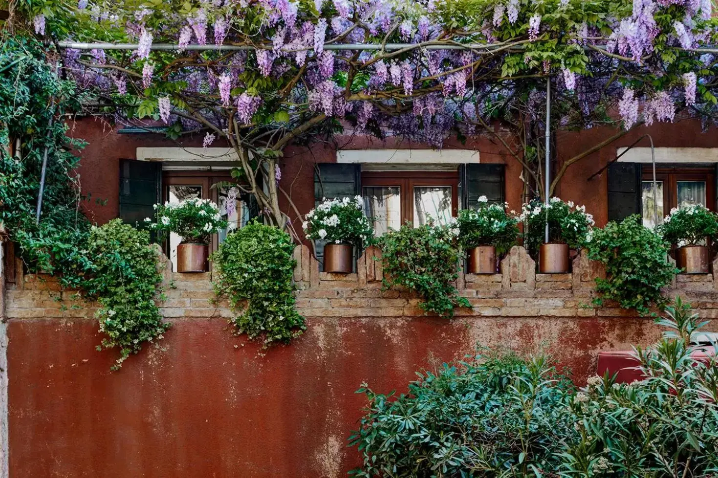 Facade/entrance, Property Building in Locanda Fiorita