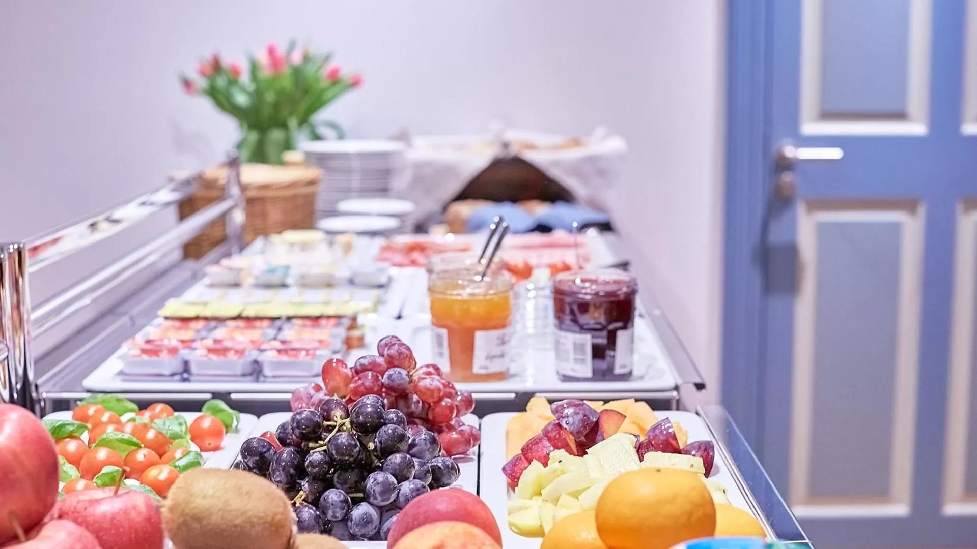 Food and drinks in Anno 1433 Hotel Lüneburg