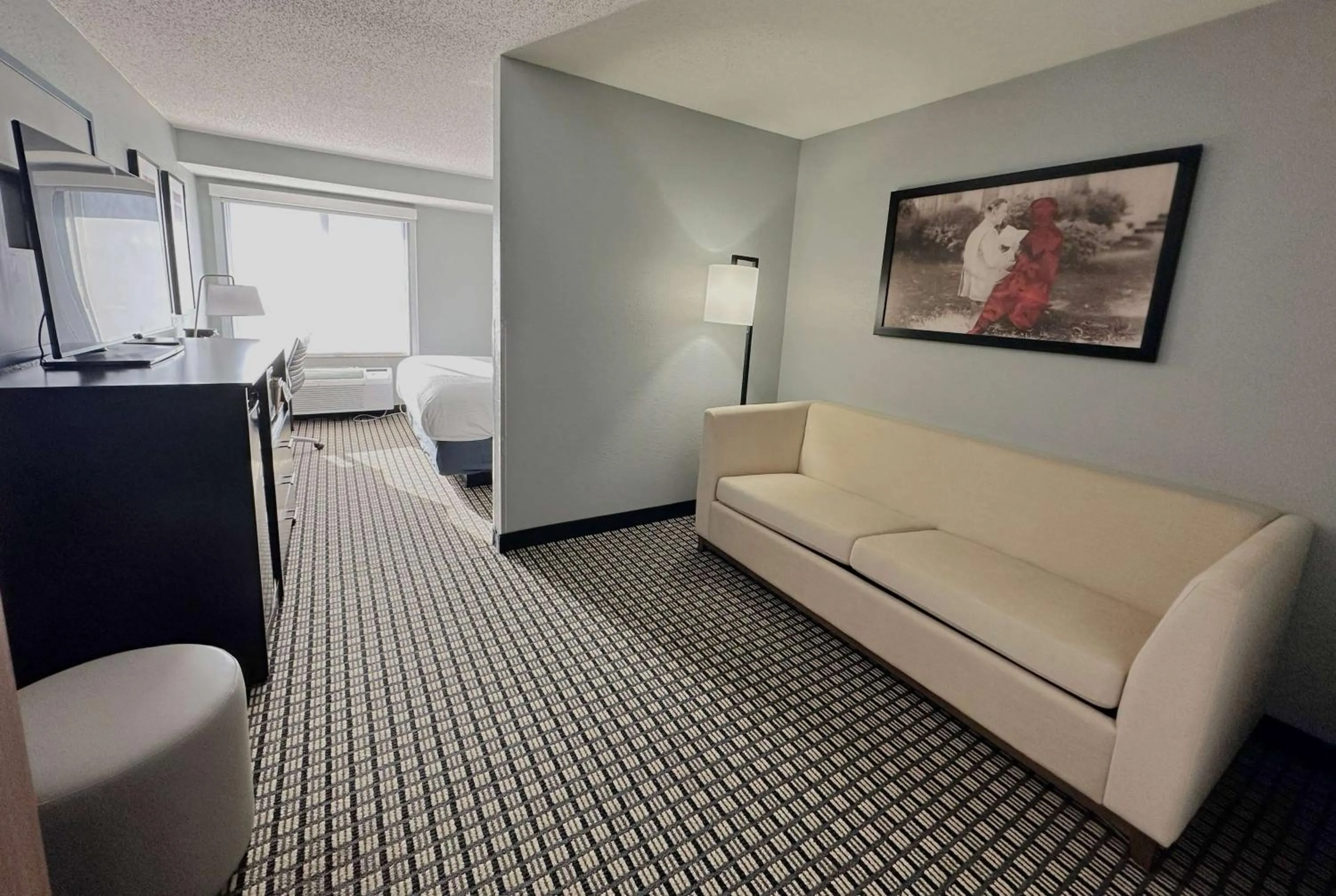 Photo of the whole room, Seating Area in Quality Inn Reedsburg