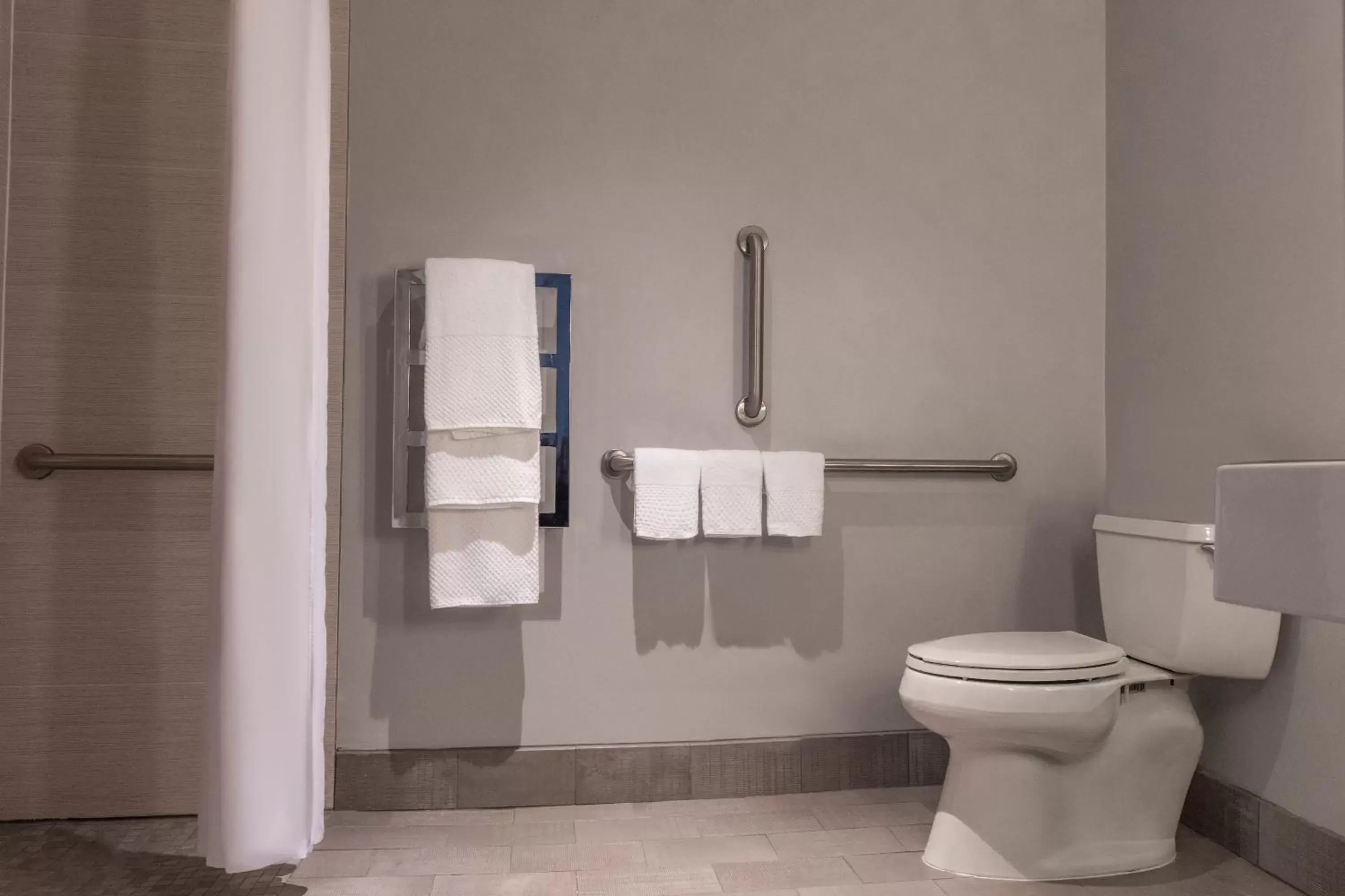 Toilet, Bathroom in The Starling Atlanta Midtown, Curio Collection by Hilton