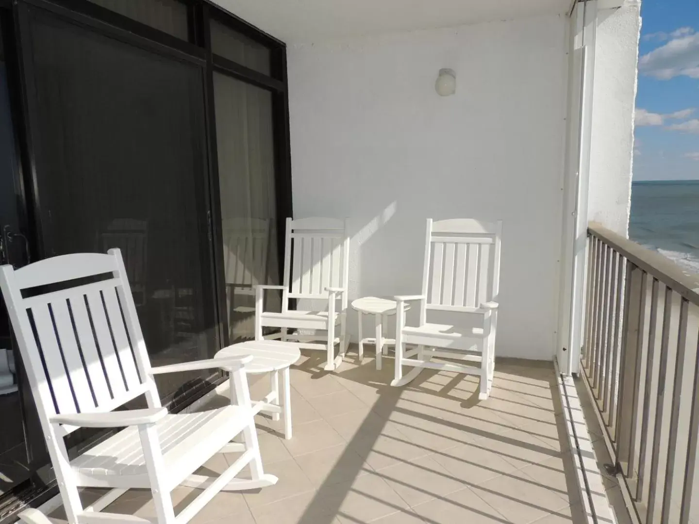 Balcony/Terrace in Beach Vacation Condos