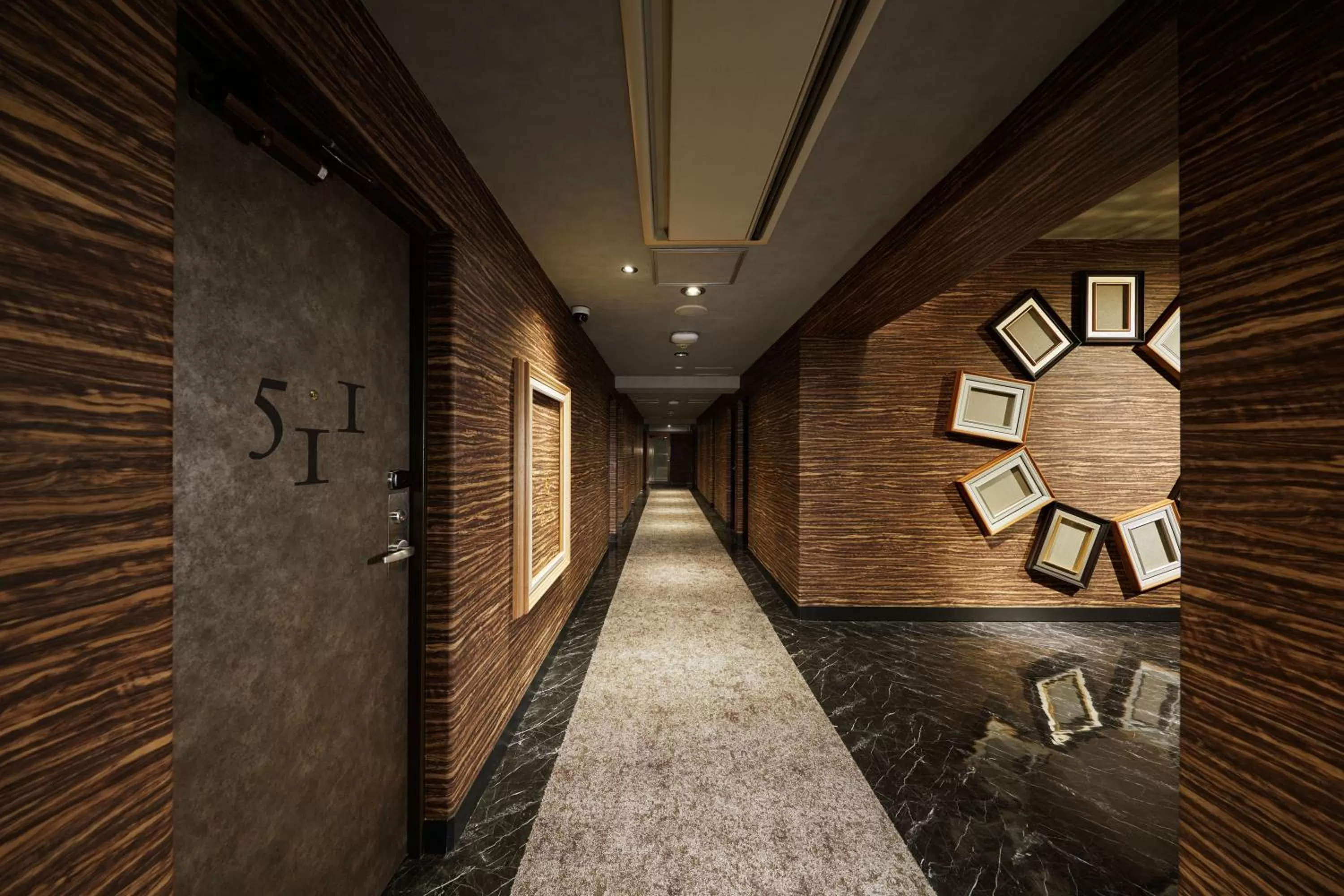 Area and facilities in EN HOTEL Hakata