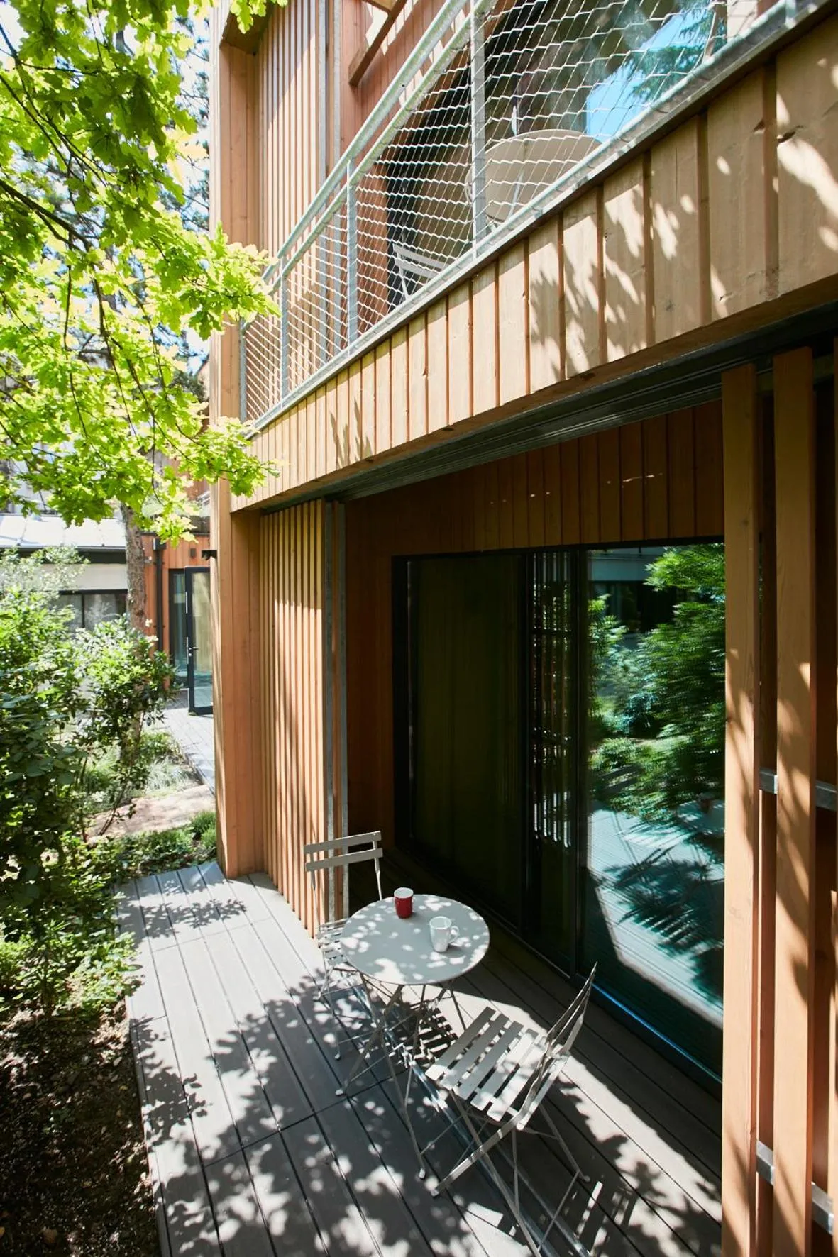 Patio in Eden Lodge Paris
