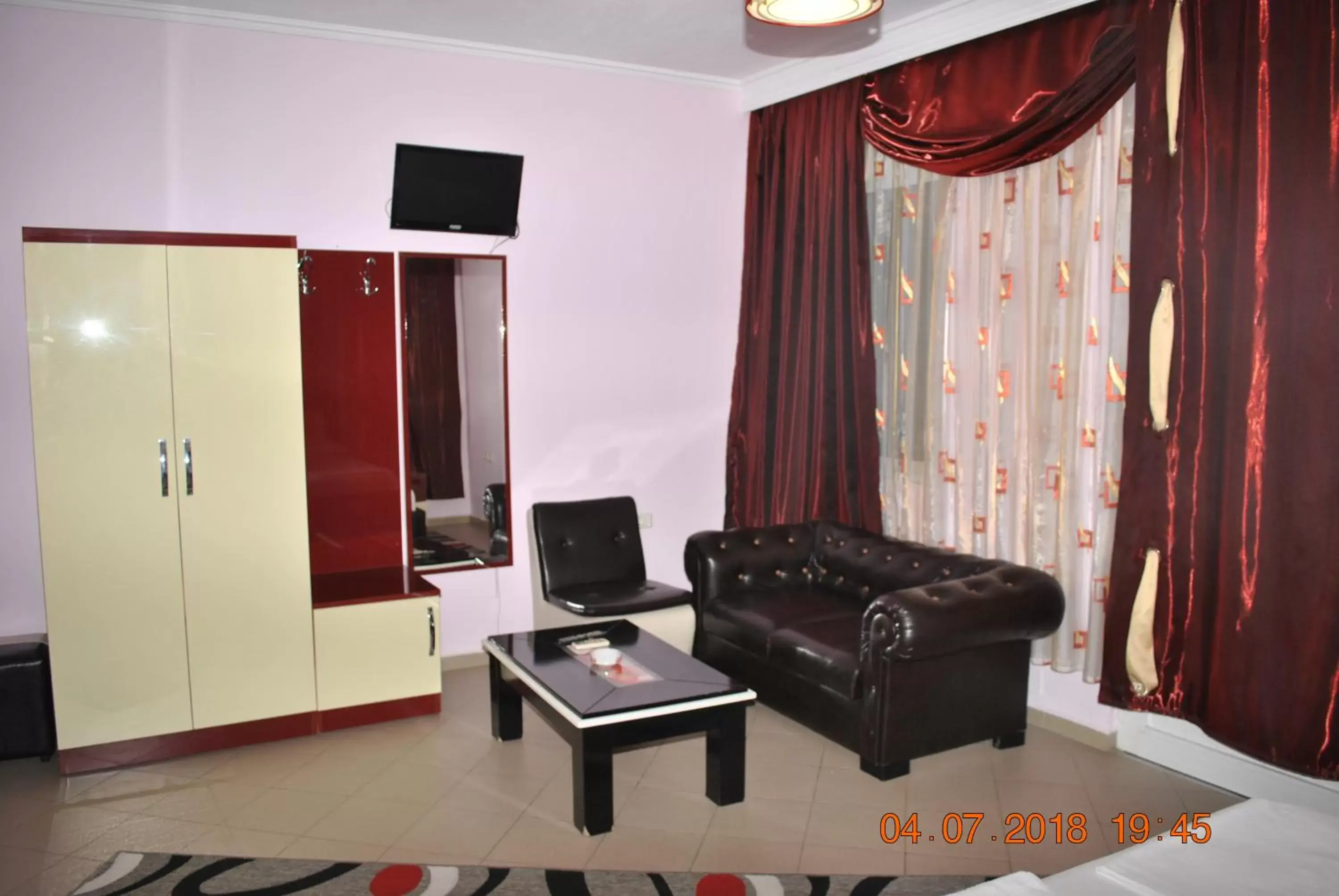 Standard Double Room in Hotel Freskia Standard Double Room in Hotel Freskia