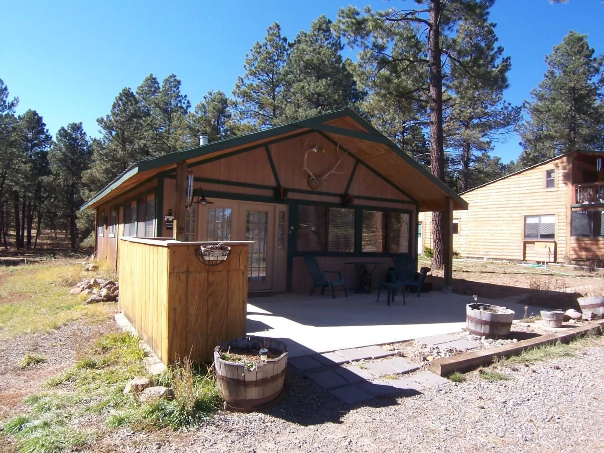 Facade/entrance in Elktrace Bed and Breakfast