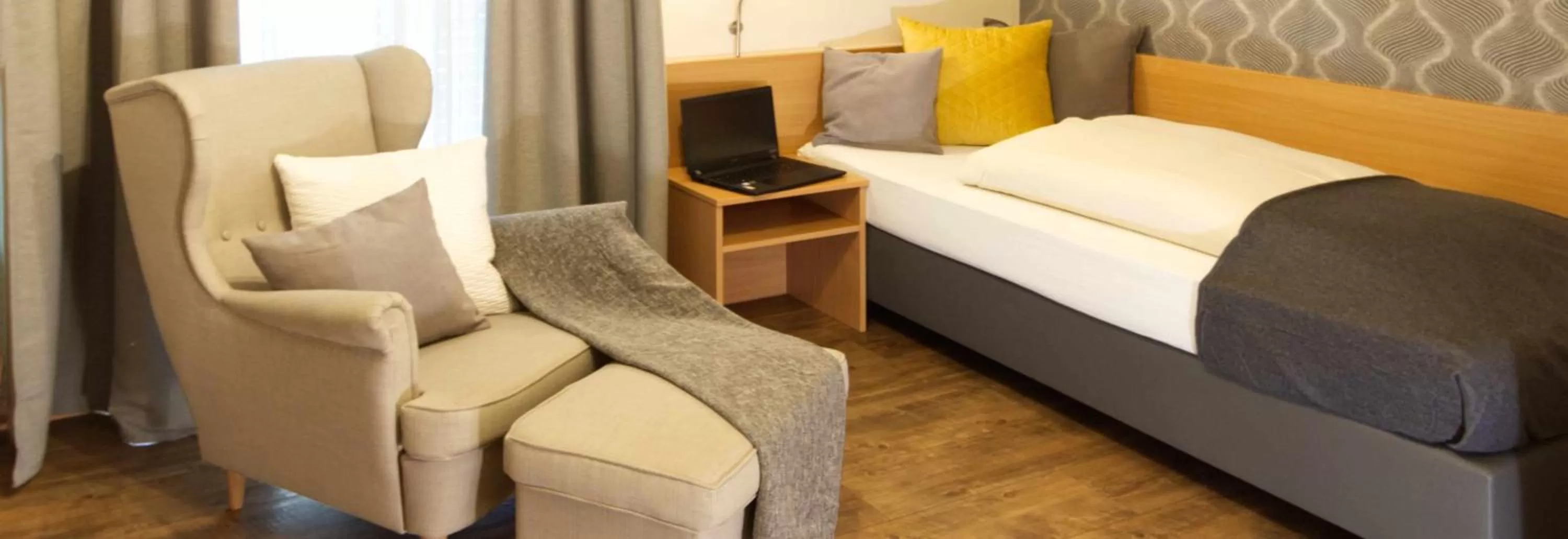 Staff, Bed in Gästehaus Zehmerhof bei Erding