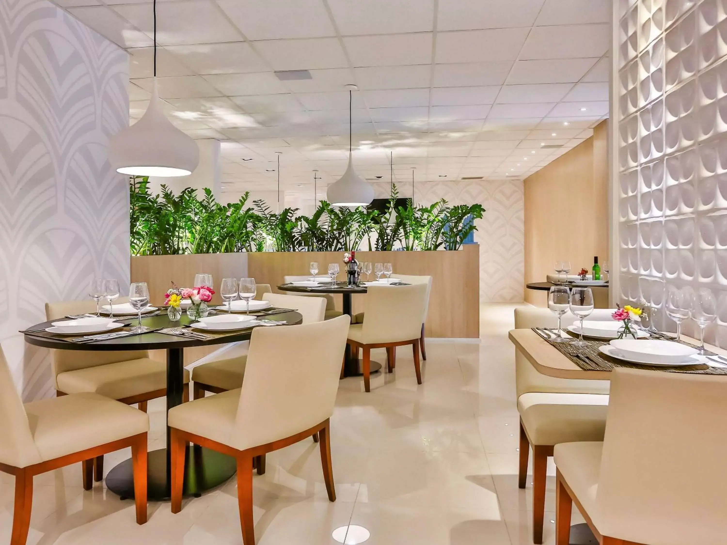 Restaurant/Places to Eat in ibis Styles Goiania Marista