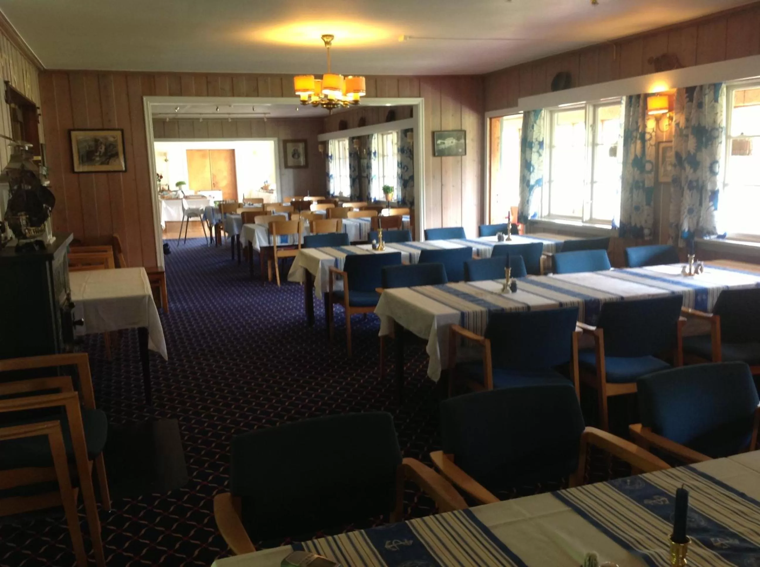 Restaurant/places to eat in Smedsgården Hotel