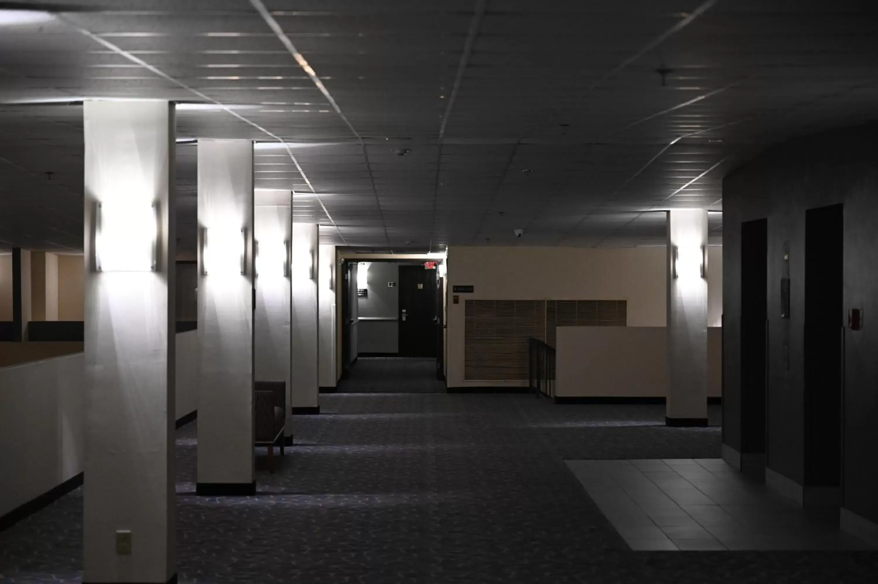 Property building in Atrium Hotel and Suites DFW Airport Property building in Atrium Hotel and Suites DFW Airport