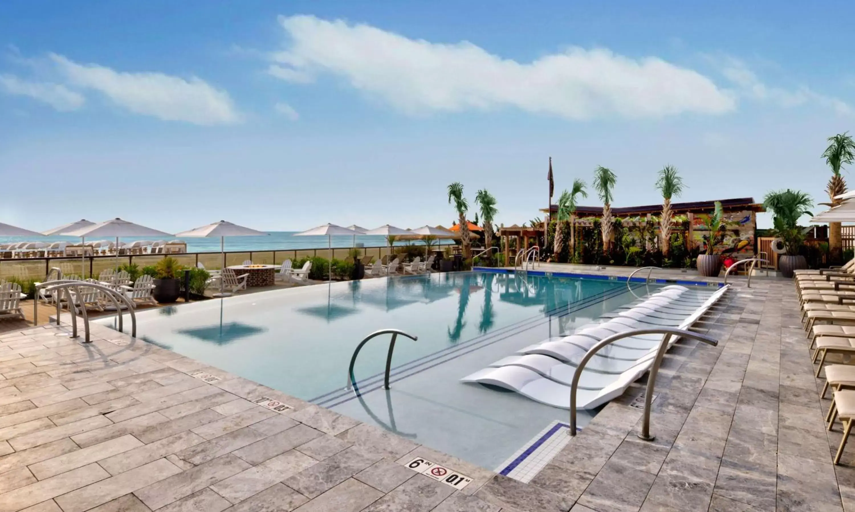 Balcony/Terrace, Swimming Pool in Embassy Suites By Hilton Virginia Beach Oceanfront Resort