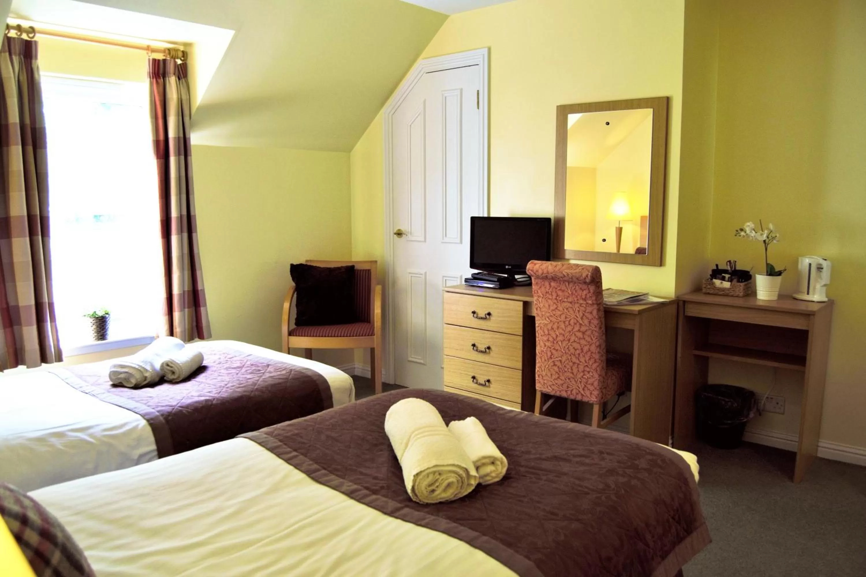 Bed in Bridge of Cally Hotel