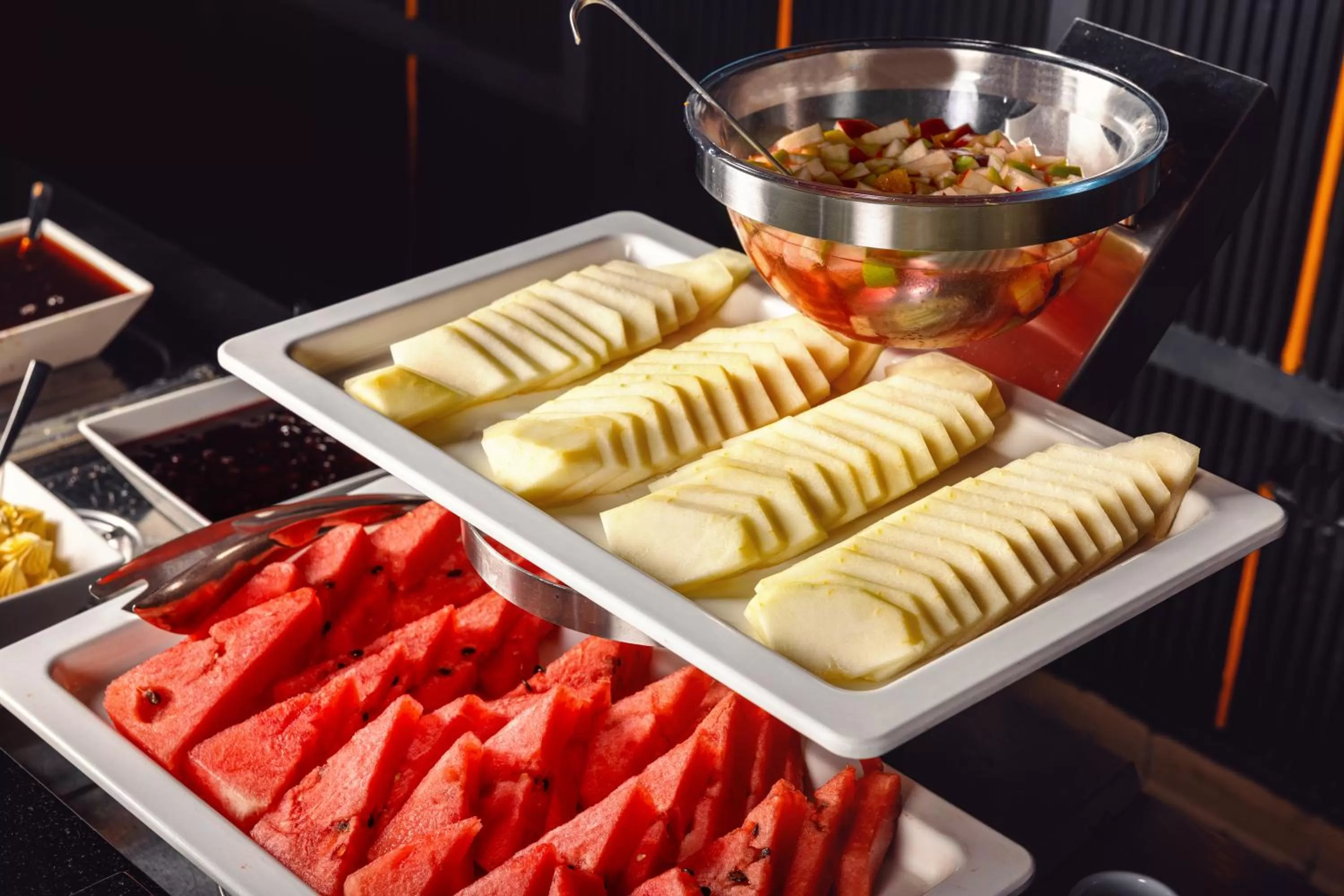 Restaurant/places to eat in Alliance Palace Batumi