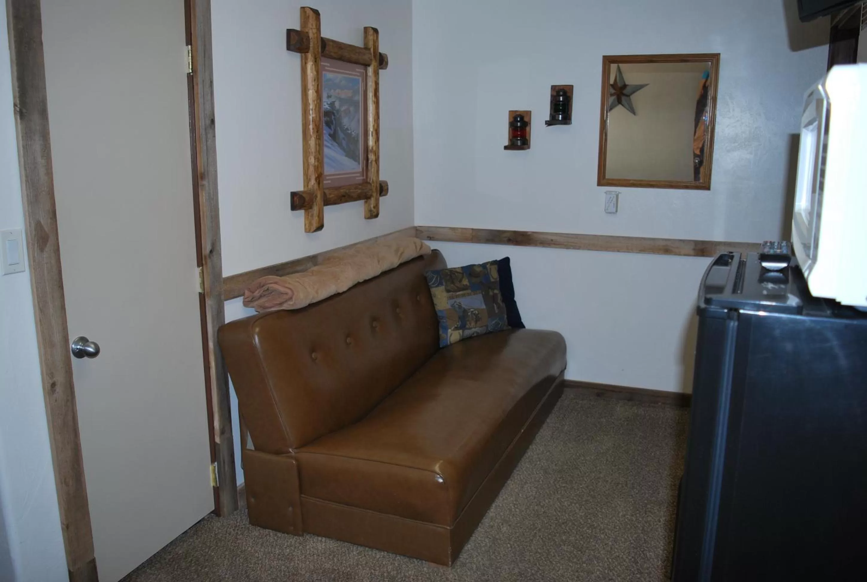 Bedroom in Cowboy Country Inn