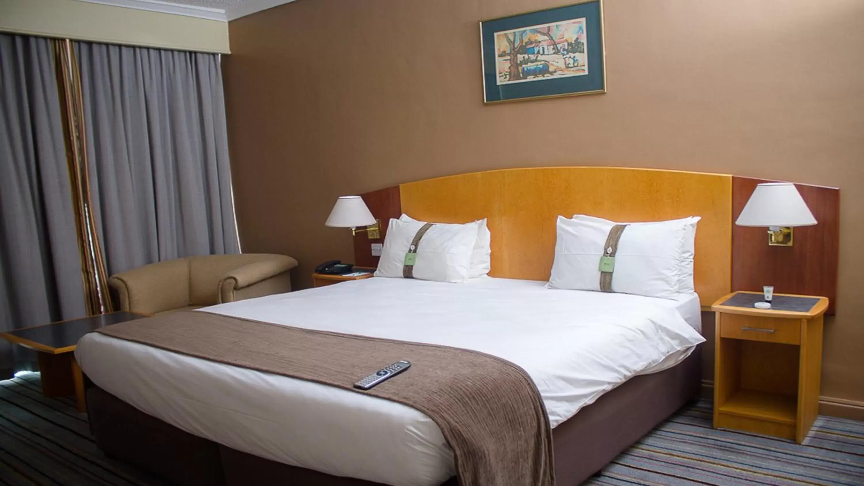 Photo of the whole room, Bed in Holiday Inn - Bulawayo, an IHG Hotel