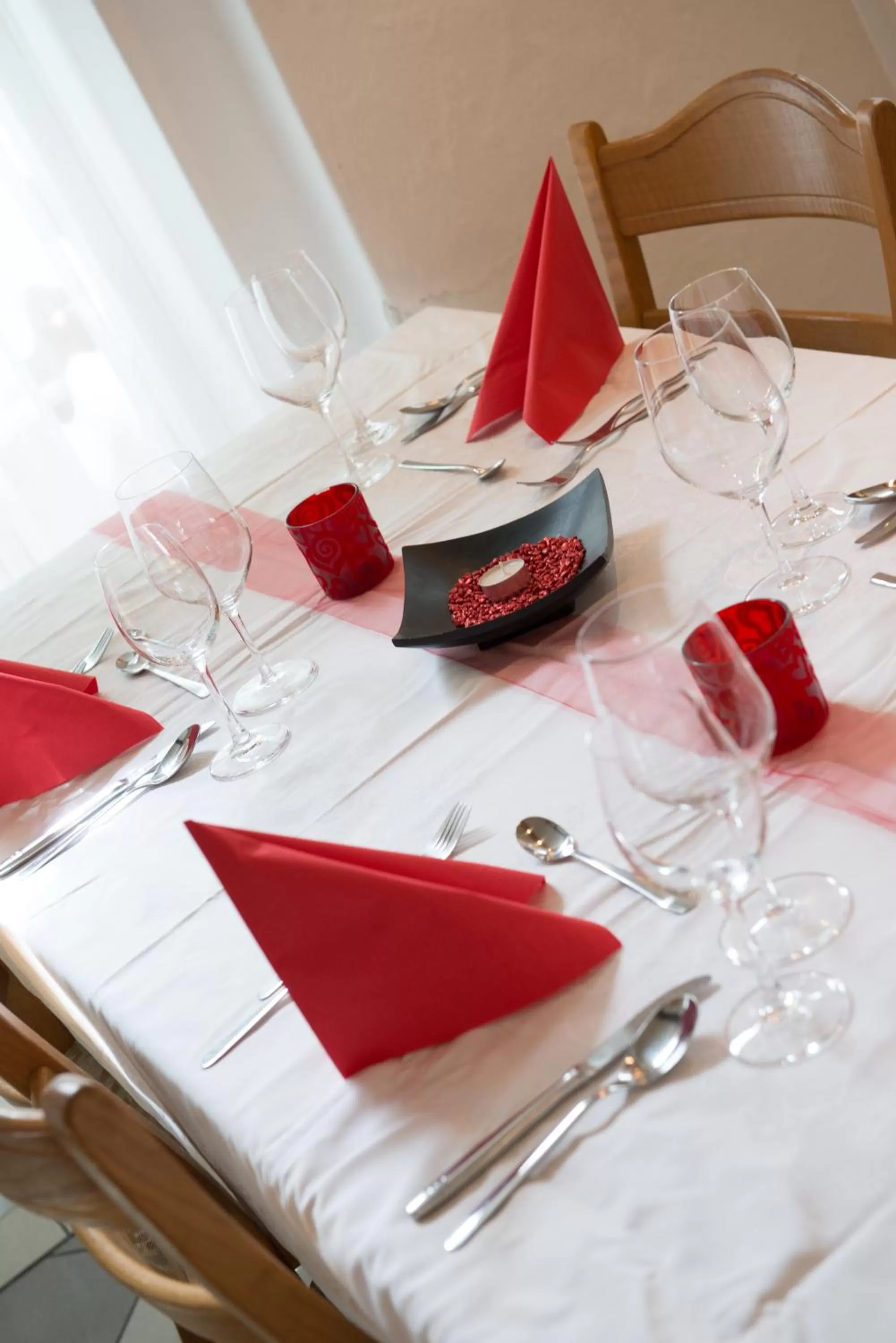 Restaurant/places to eat in Hirschen B&B