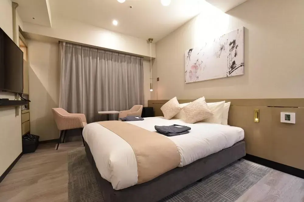 Bed in Hotel Cordia Osaka Hommachi