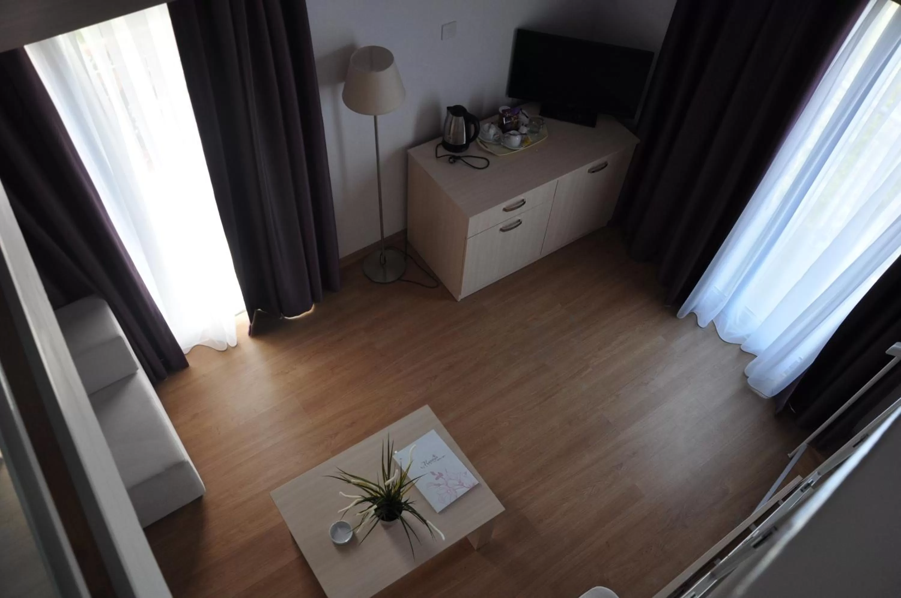 TV and multimedia in Manolya Hotel