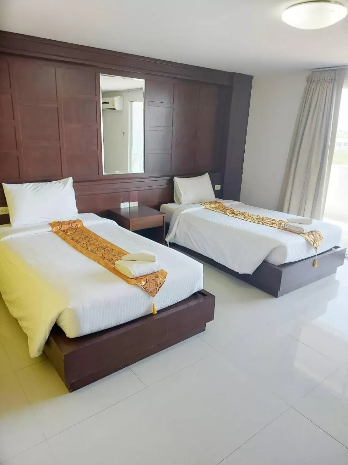 Bedroom, Bed in Convenient Grand Hotel SHA Extra Plus