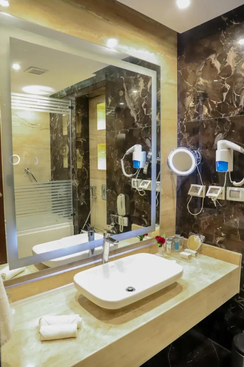 Helnan Landmark Hotel