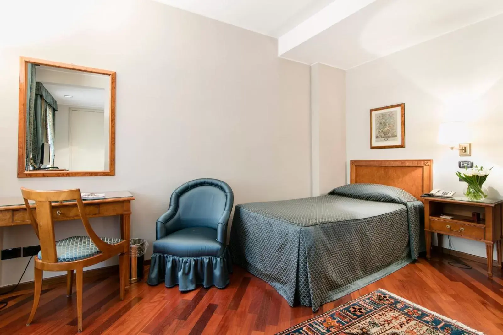 Bedroom, Bed in Albergo Delle Notarie
