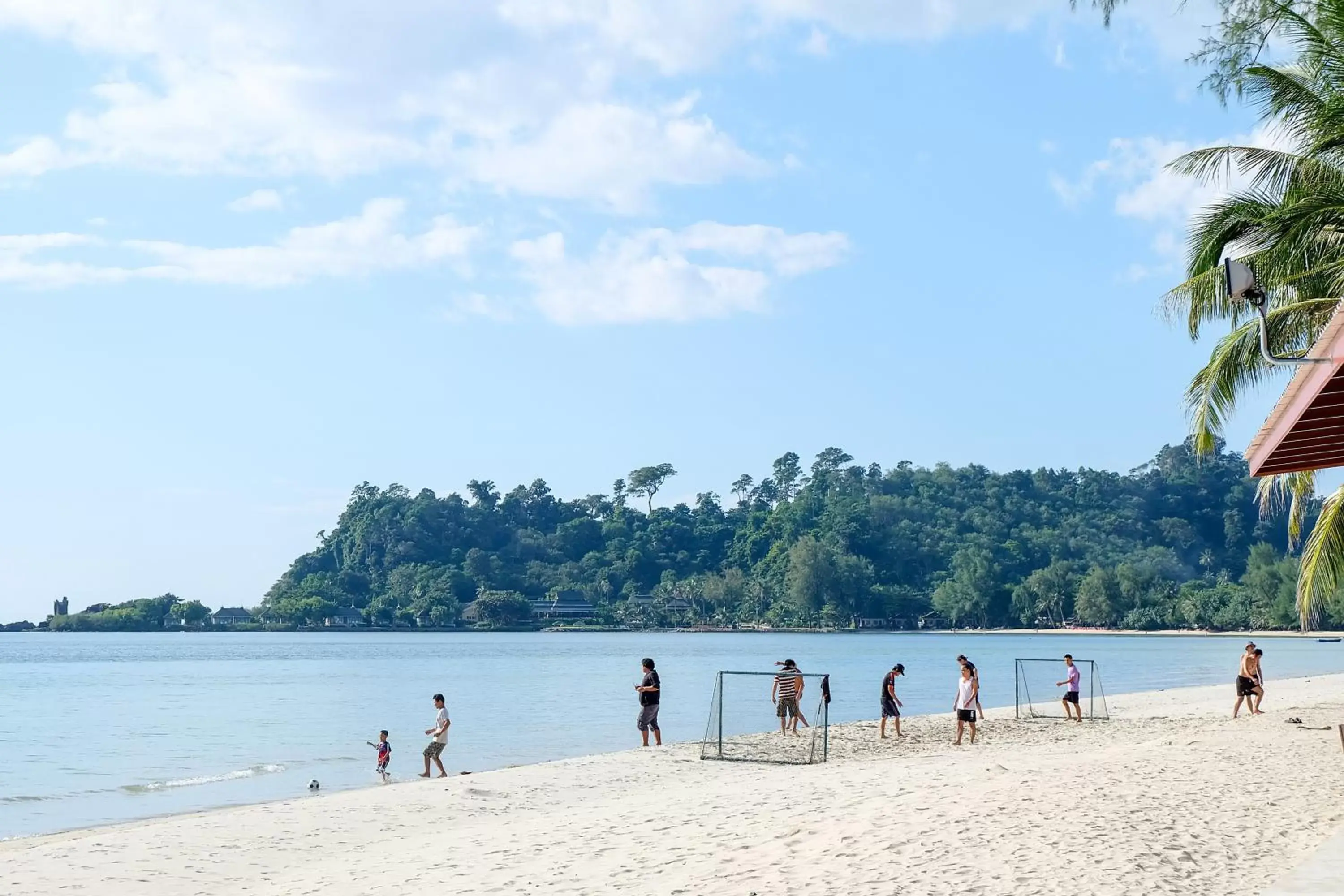 Neighbourhood, Beach in Bhu Tarn Koh Chang Resort & Spa